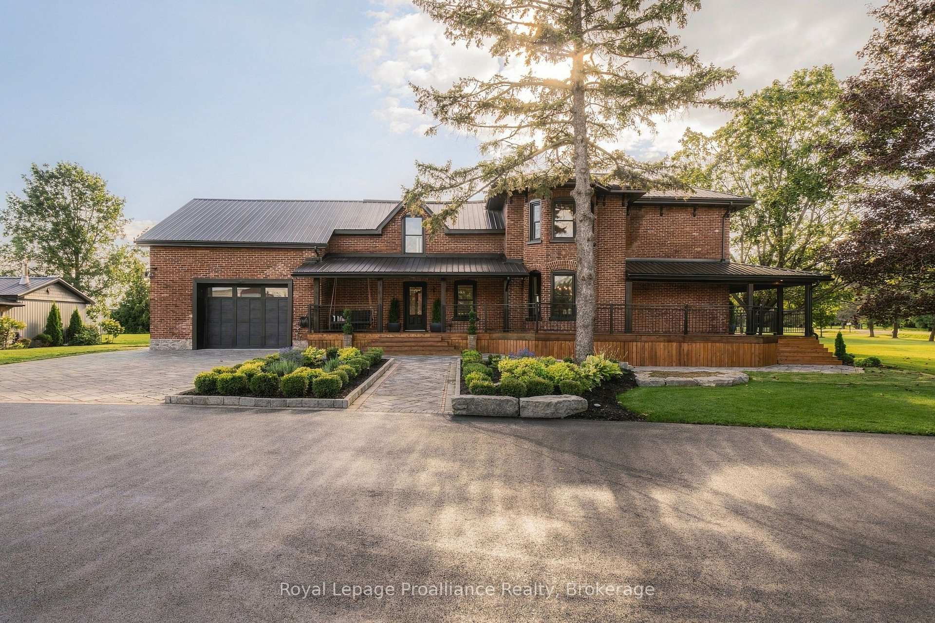 Photo 4 of 348 Massasauga Road, Prince Edward County, Ameliasburg Ward — HOMEH