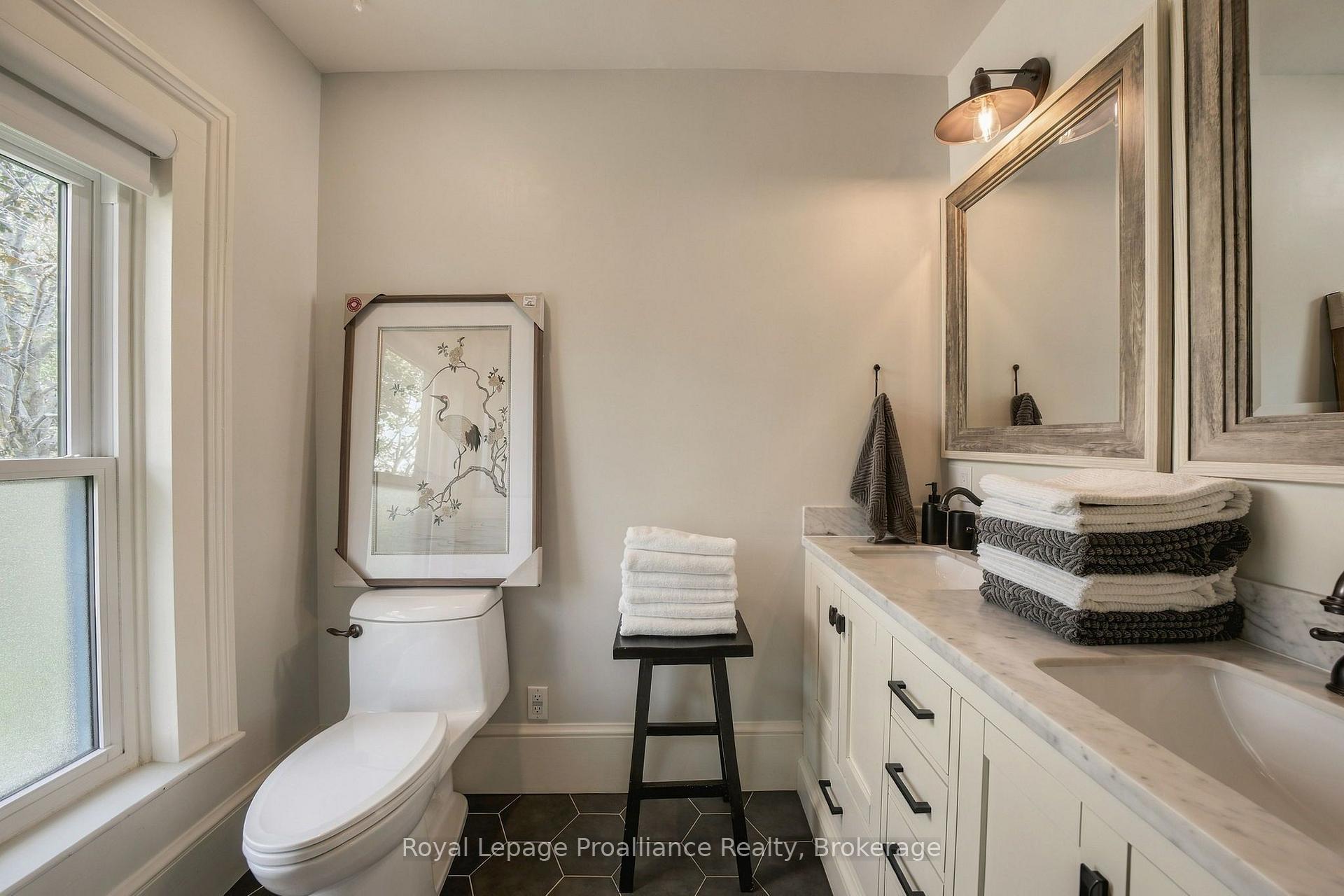 Photo 18 of 348 Massasauga Road, Prince Edward County, Ameliasburg Ward — HOMEH