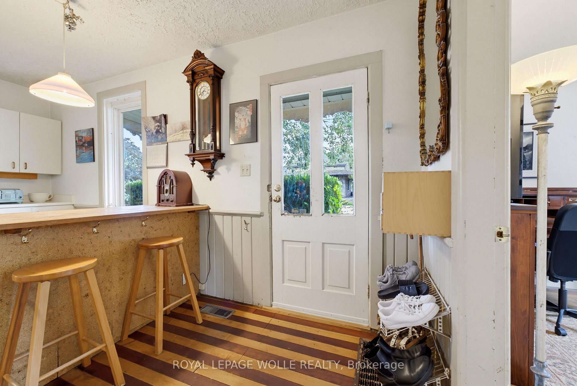 Photo 7 of 1256 Maryhill Road, Woolwich, Breslau — HOMEH