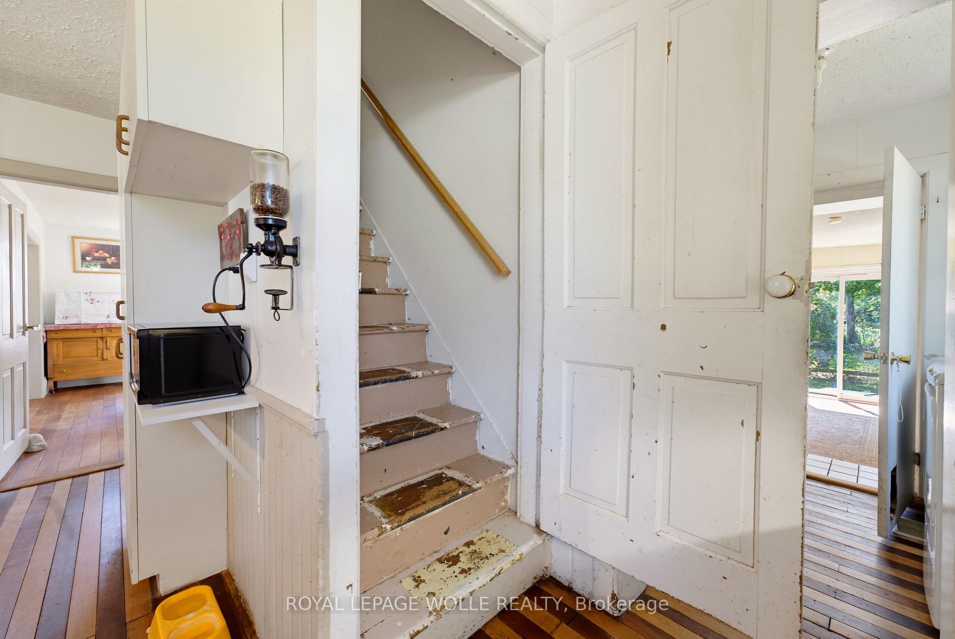 Photo 19 of 1256 Maryhill Road, Woolwich, Breslau — HOMEH