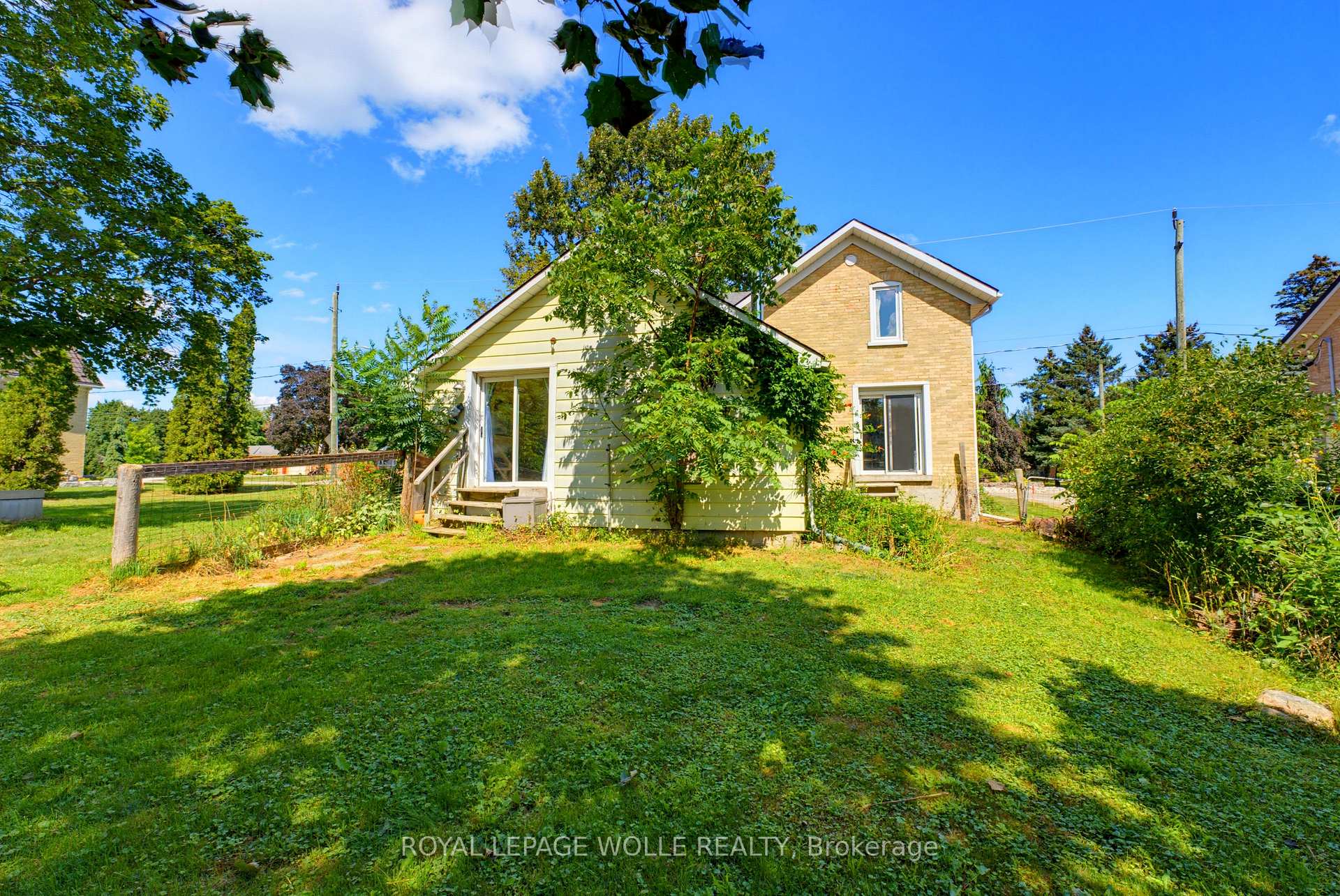 Photo 29 of 1256 Maryhill Road, Woolwich, Breslau — HOMEH