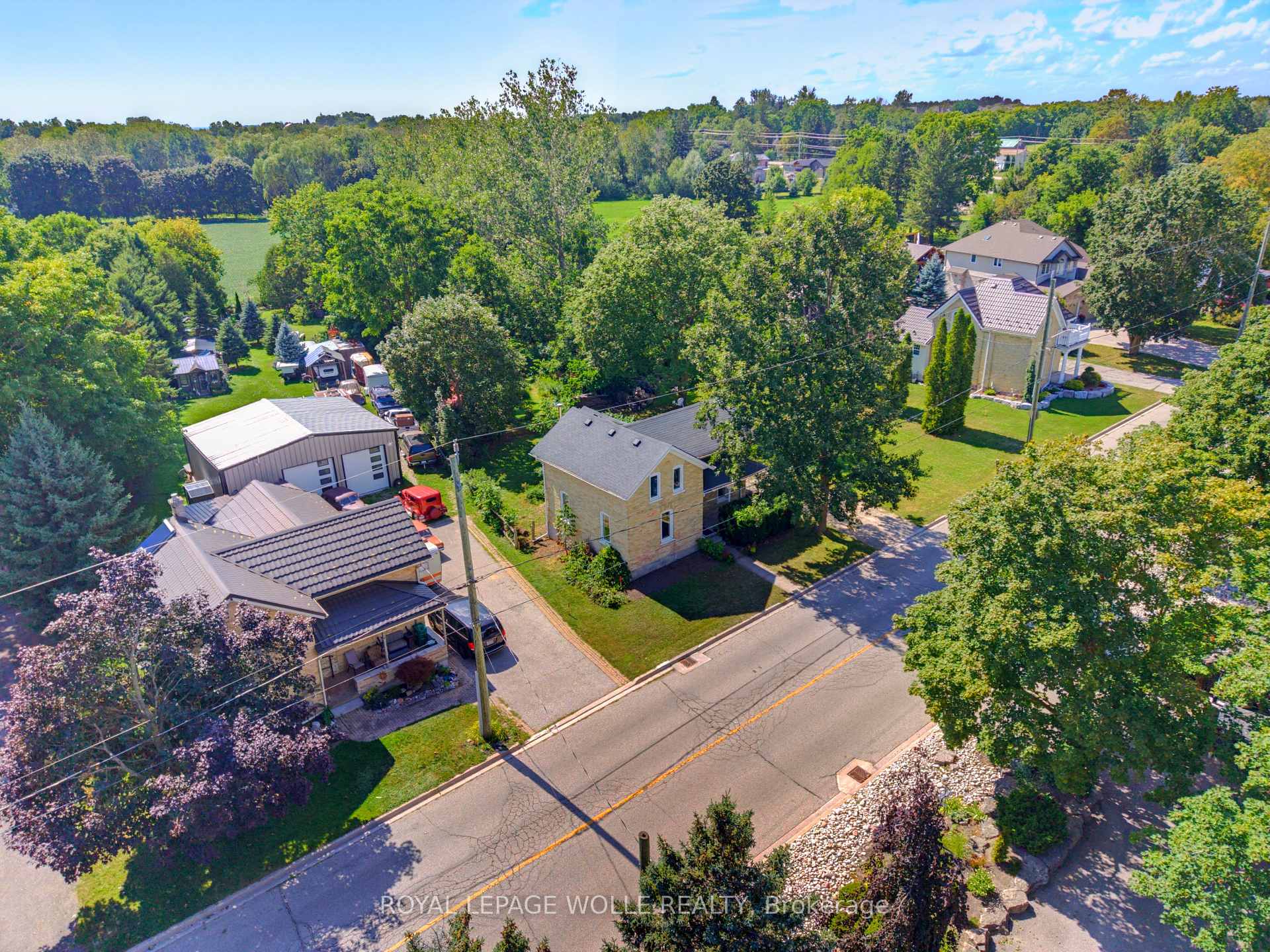 Photo 33 of 1256 Maryhill Road, Woolwich, Breslau — HOMEH