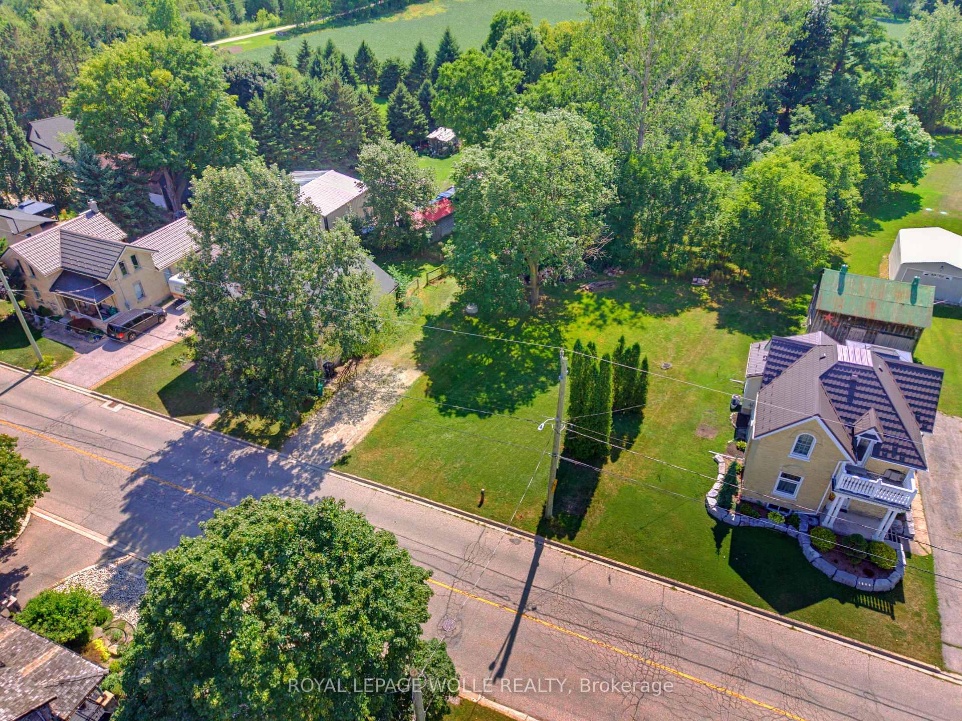 Photo 34 of 1256 Maryhill Road, Woolwich, Breslau — HOMEH