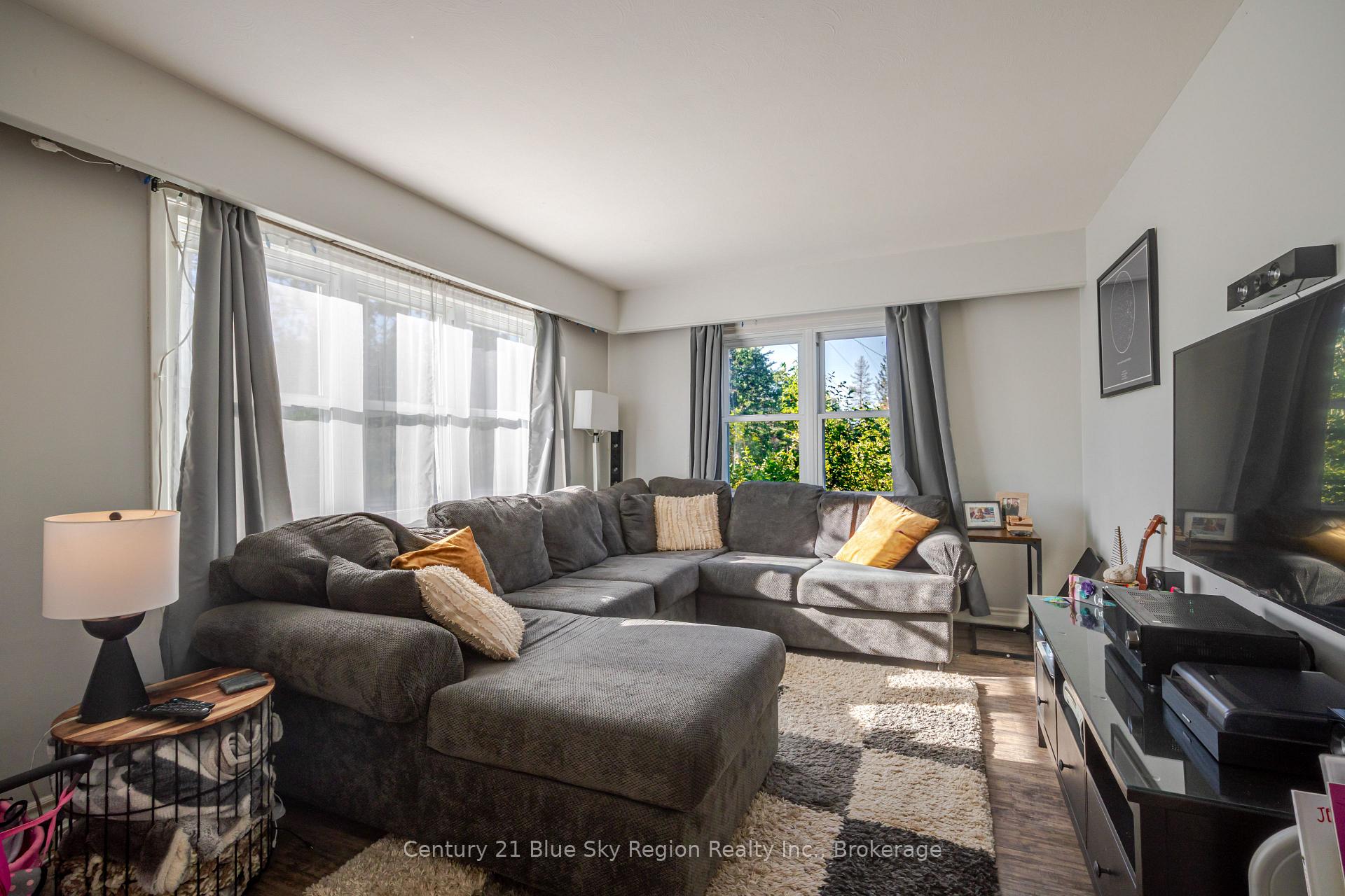 Photo 7 of 334 MacPherson Drive, East Ferris, Corbeil — HOMEH