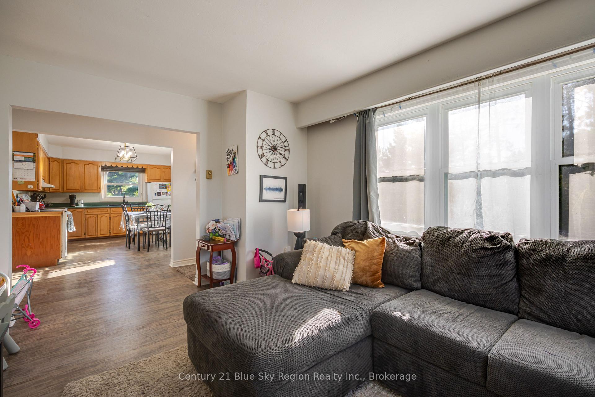 Photo 8 of 334 MacPherson Drive, East Ferris, Corbeil — HOMEH