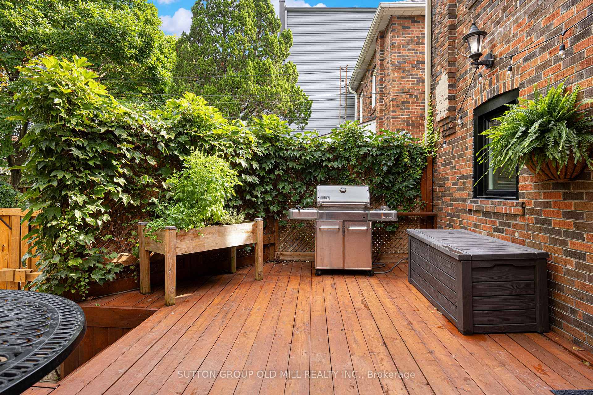 Photo 18 of 24 Harshaw Avenue, Toronto, Lambton Baby Point — HOMEH