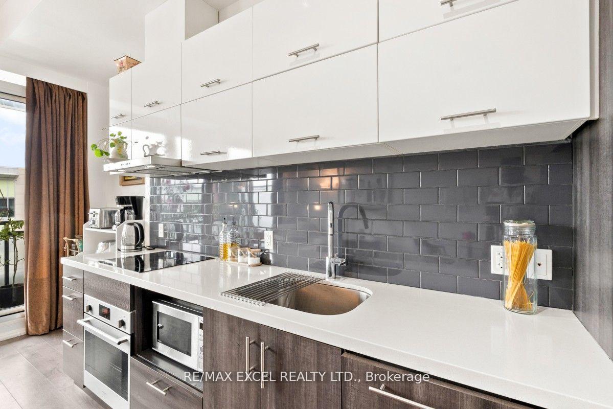 Photo 8 of Unit 408, 180 Enterprise Boulevard, Markham, Unionville — HOMEH