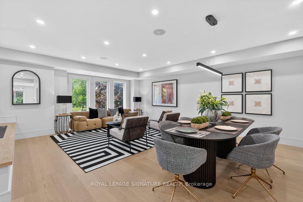 Photo 3 of 339 Broadway Avenue, North York, Bridle Path-Sunnybrook-York Mills — HOMEH