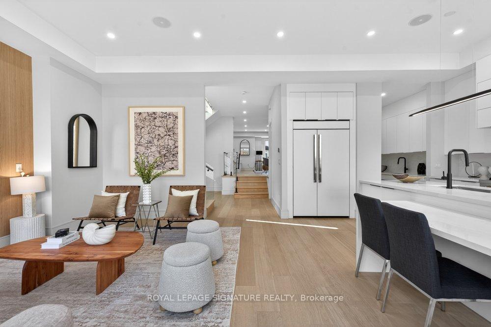 Photo 24 of 339 Broadway Avenue, North York, Bridle Path-Sunnybrook-York Mills — HOMEH