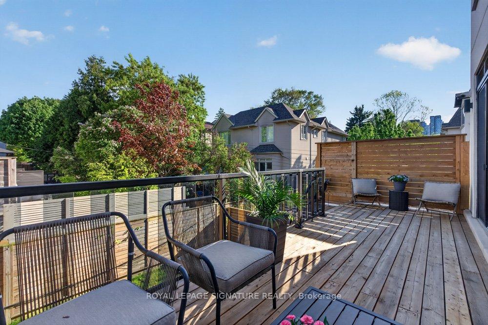 Photo 26 of 339 Broadway Avenue, North York, Bridle Path-Sunnybrook-York Mills — HOMEH
