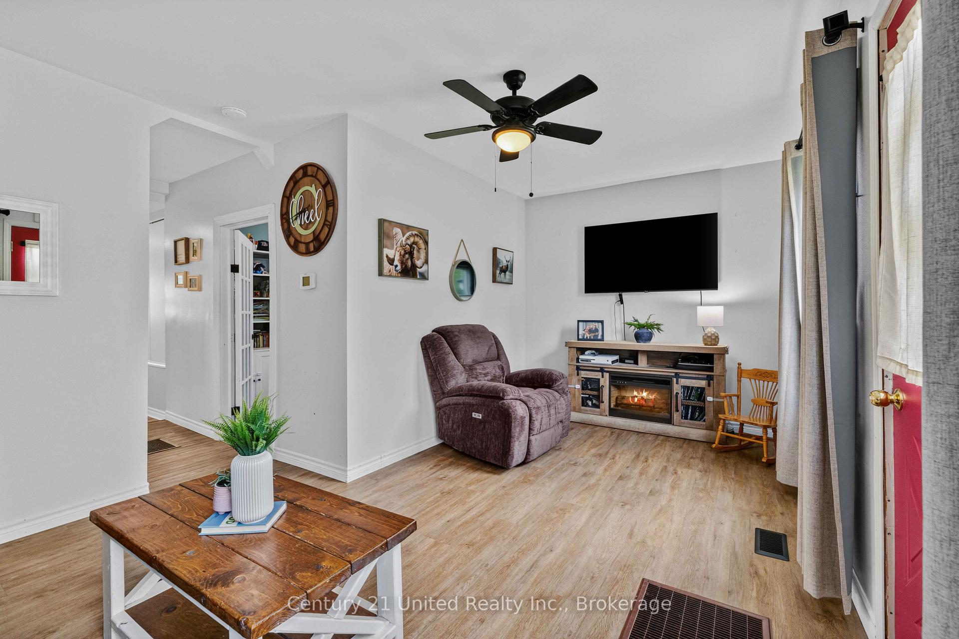 Photo 11 of 48 Leahys Lane, Peterborough, Ashburnham Ward 4 — HOMEH