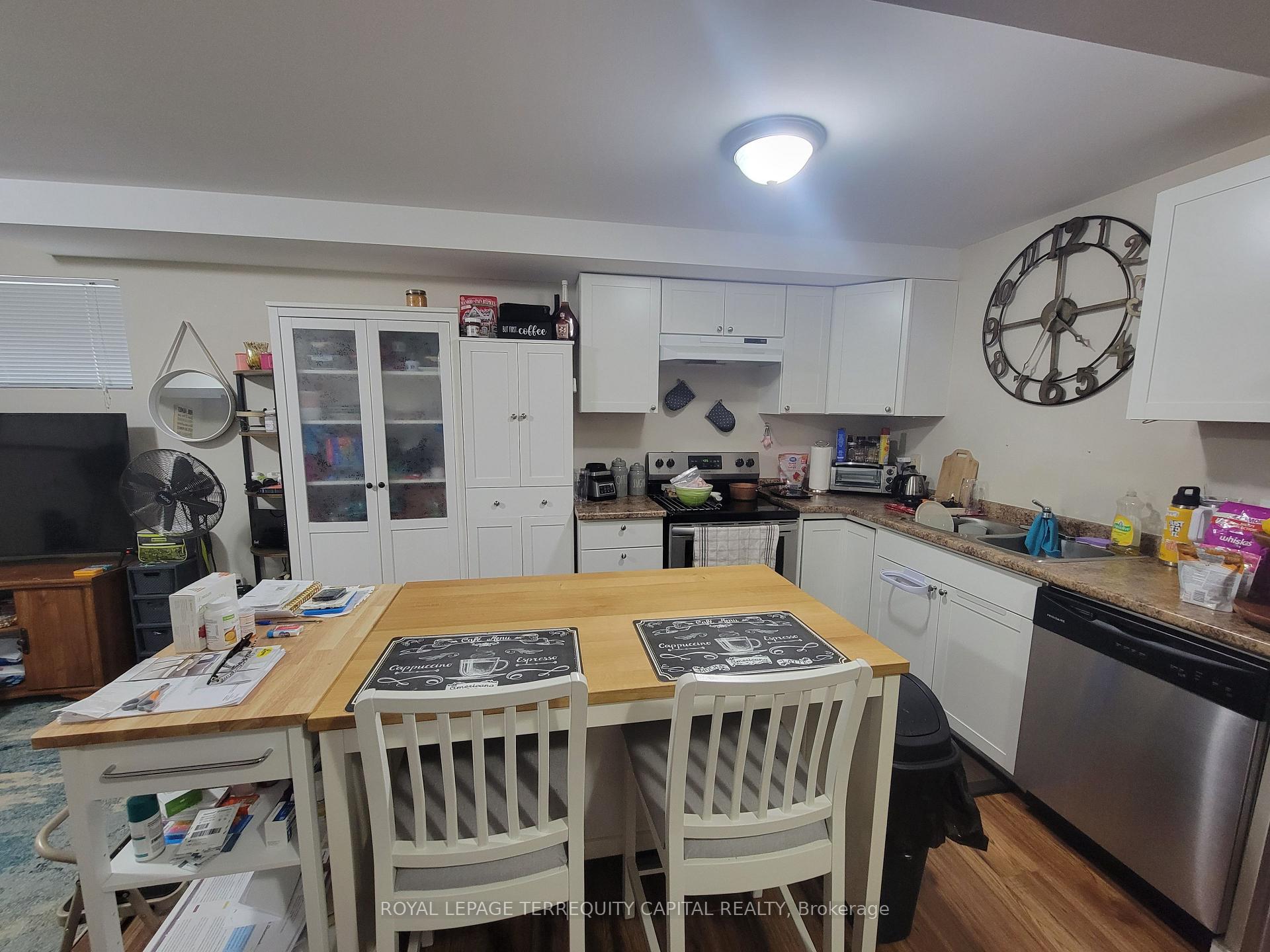 Photo 4 of Unit Lower, 9 Catherine Drive, Barrie, Painswick South — HOMEH