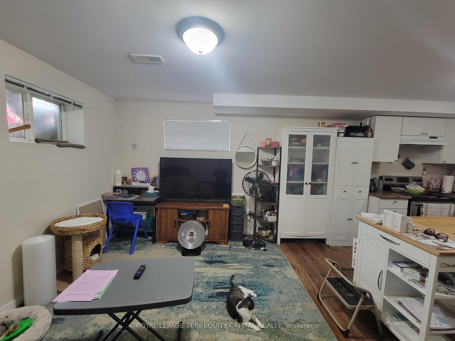 Photo 7 of Unit Lower, 9 Catherine Drive, Barrie, Painswick South — HOMEH