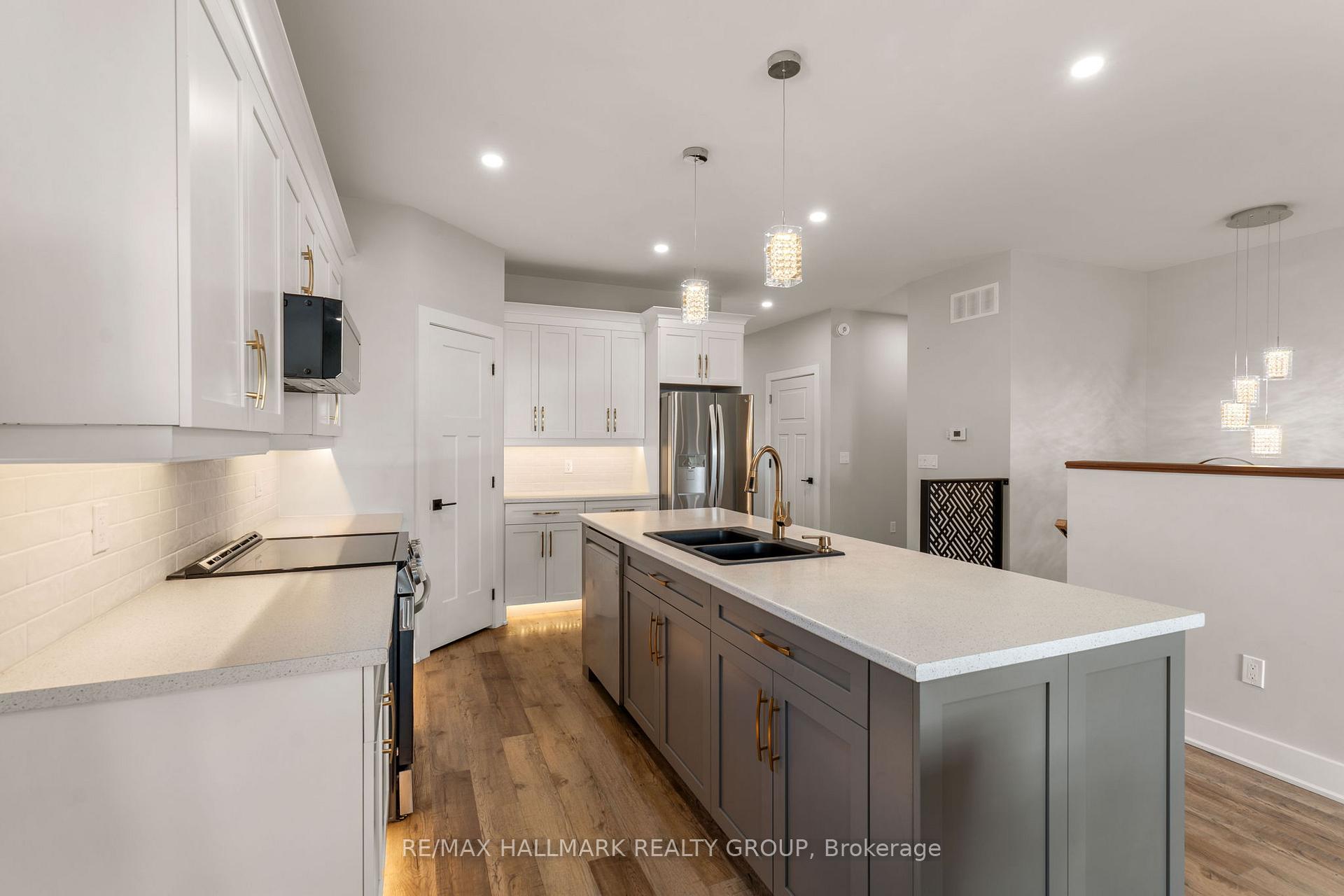 Photo 13 of 58 Adelaide Street, Edwardsburgh/Cardinal, Town of Cardinal — HOMEH