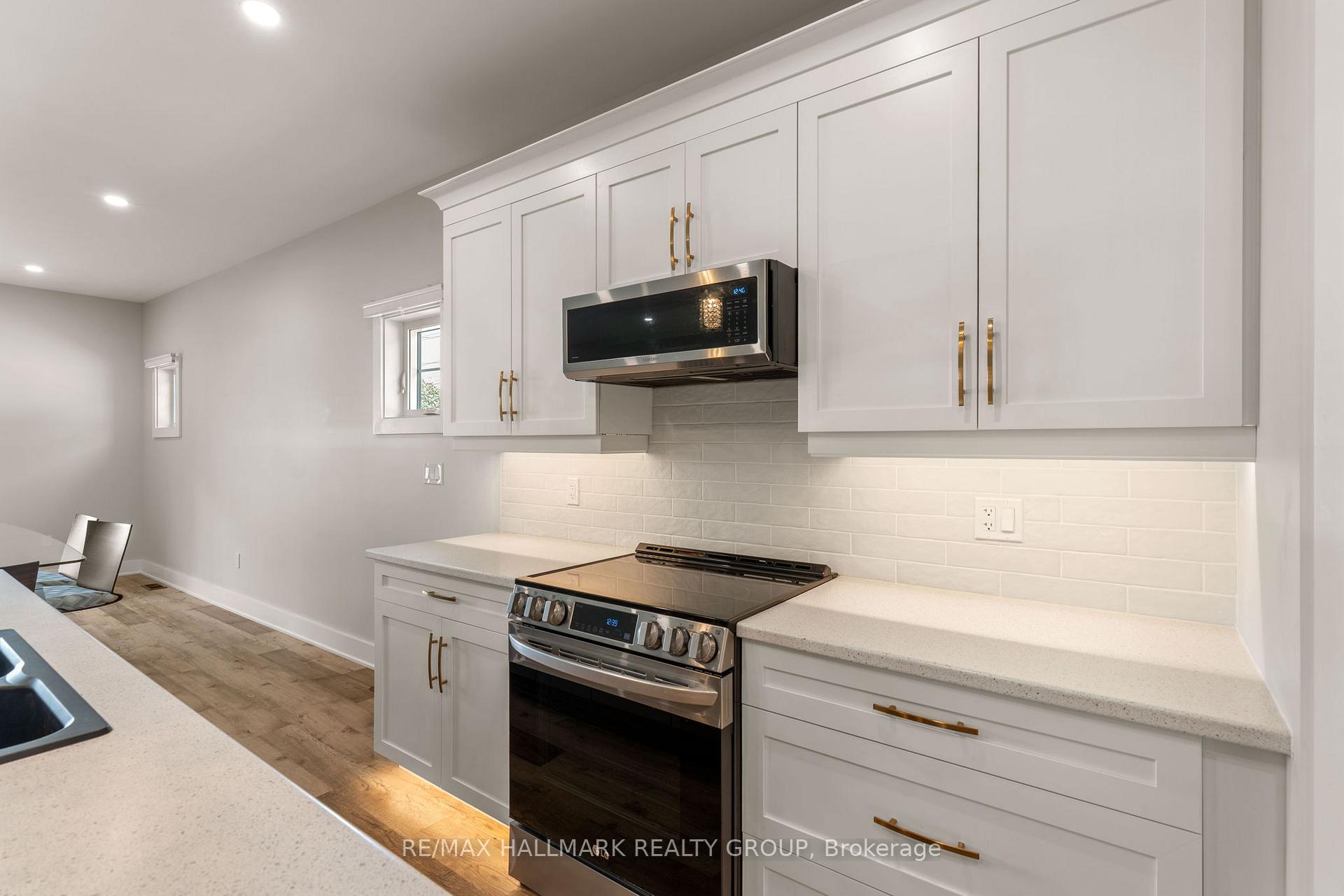 Photo 14 of 58 Adelaide Street, Edwardsburgh/Cardinal, Town of Cardinal — HOMEH