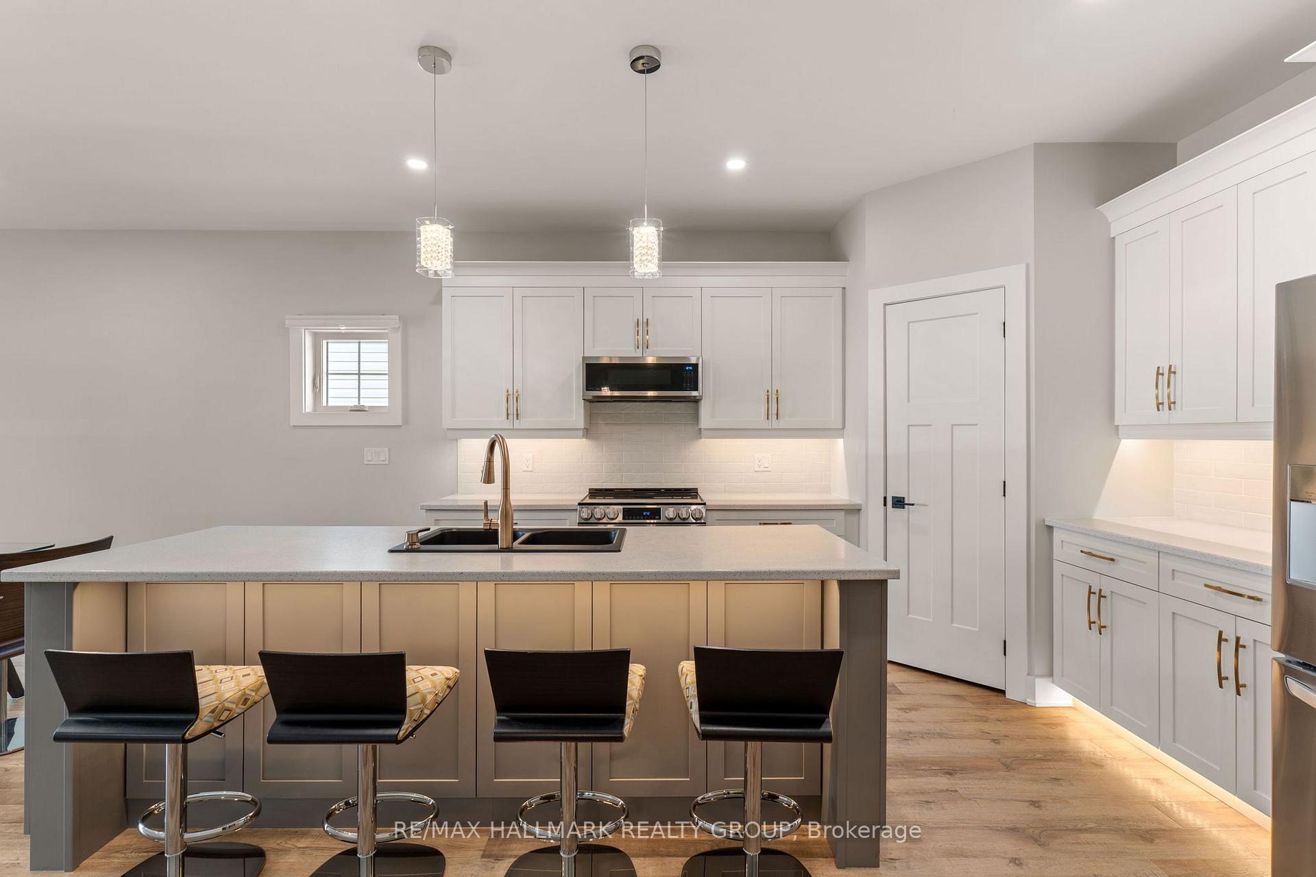 Photo 15 of 58 Adelaide Street, Edwardsburgh/Cardinal, Town of Cardinal — HOMEH