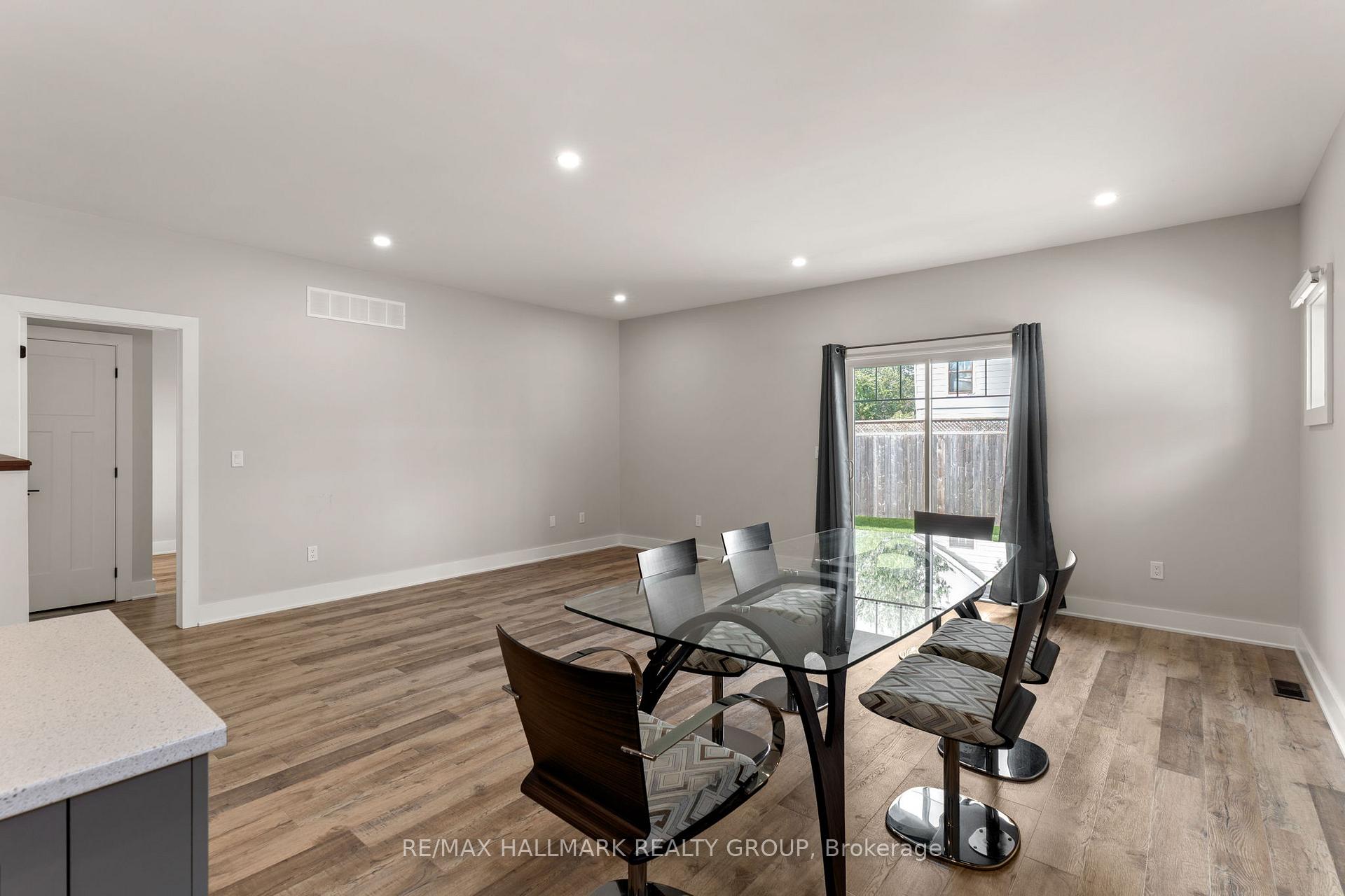 Photo 19 of 58 Adelaide Street, Edwardsburgh/Cardinal, Town of Cardinal — HOMEH