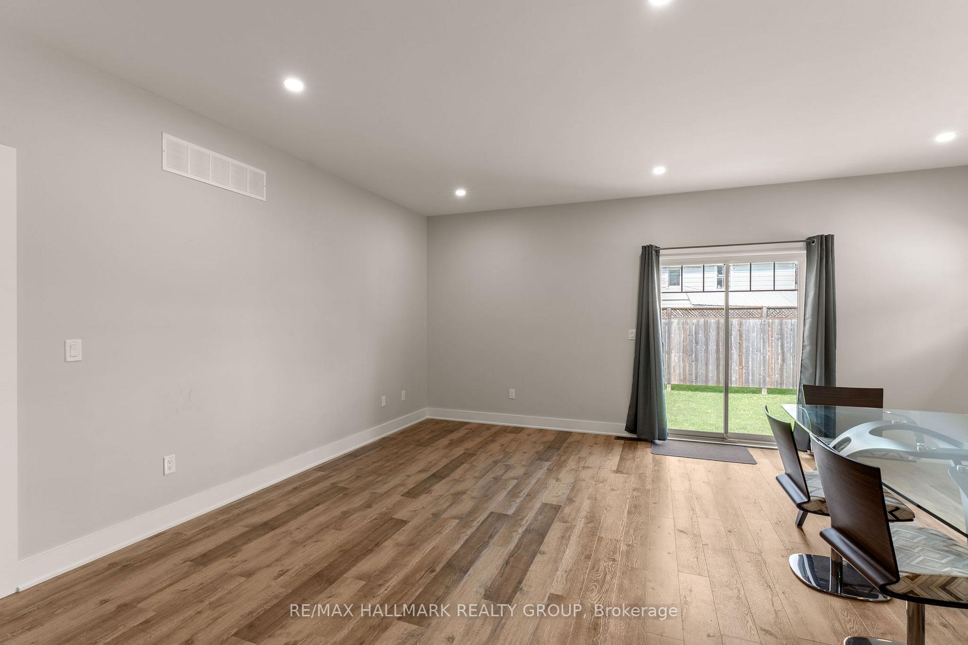 Photo 26 of 58 Adelaide Street, Edwardsburgh/Cardinal, Town of Cardinal — HOMEH