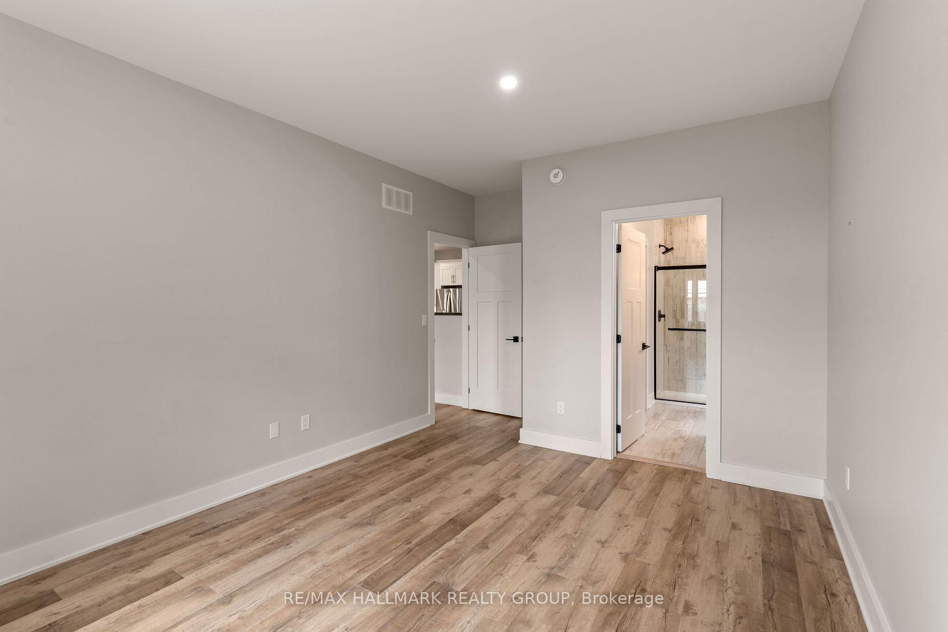 Photo 32 of 58 Adelaide Street, Edwardsburgh/Cardinal, Town of Cardinal — HOMEH