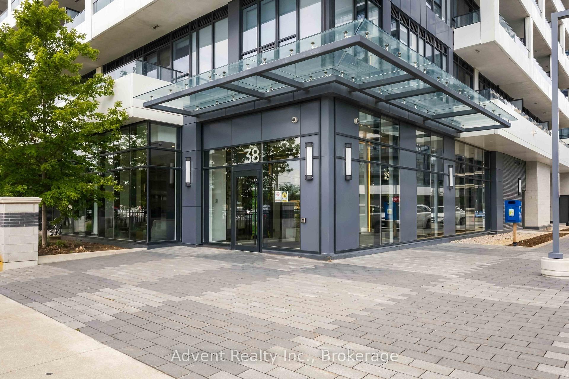 Photo 2 of Unit 327, 38 Water Walk Drive, Markham, Unionville — HOMEH