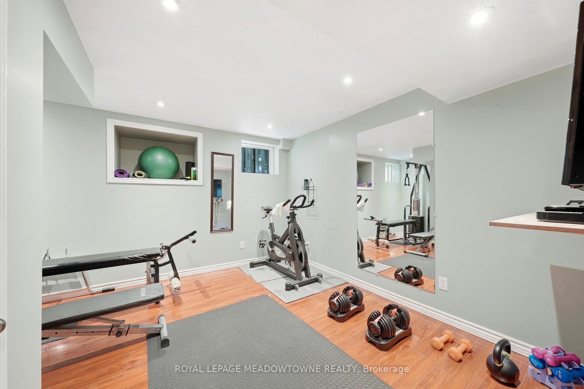 Photo 43 of 20 Orchid Avenue, Halton Hills, Georgetown — HOMEH
