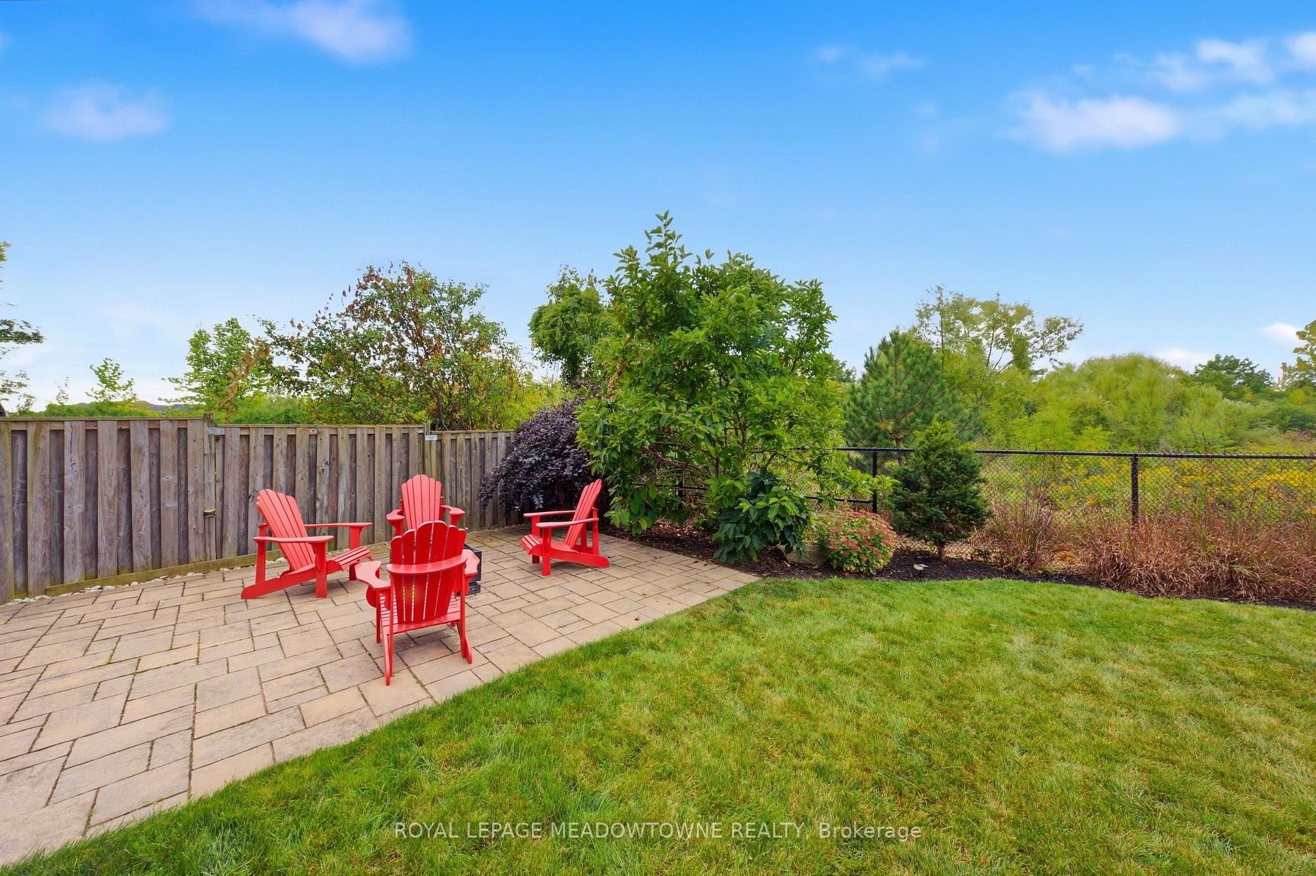 Photo 47 of 20 Orchid Avenue, Halton Hills, Georgetown — HOMEH