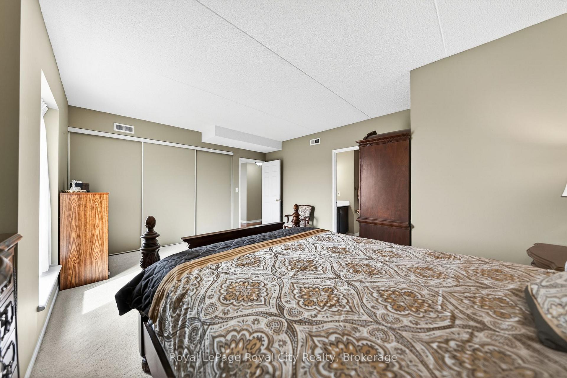 Photo 19 of Unit 402, 105 Bagot Street, Guelph, Junction/Onward Willow — HOMEH
