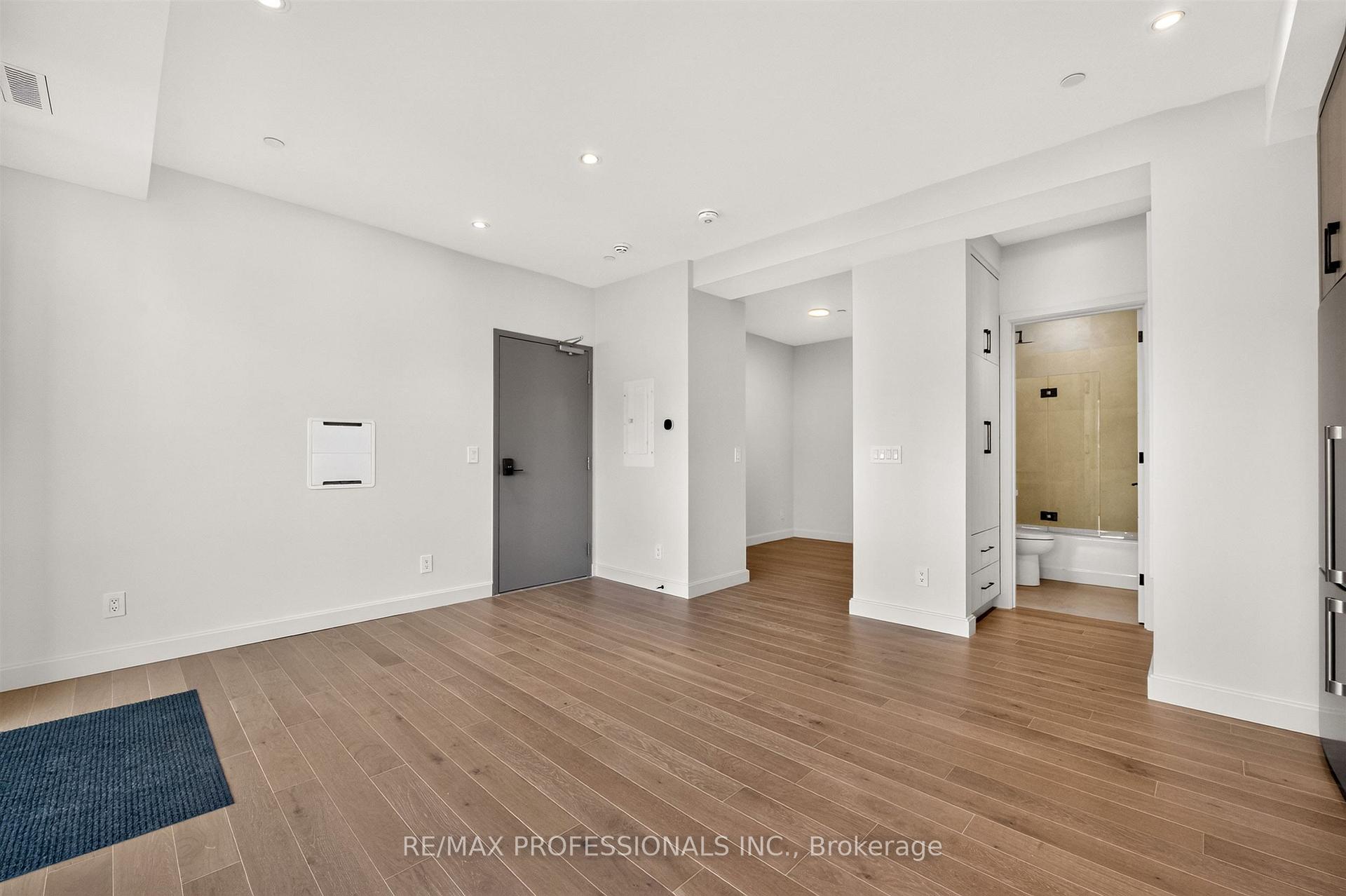 Photo 13 of Unit 201, 393 Perth Avenue, Toronto, Dovercourt-Wallace Emerson-Junction — HOMEH