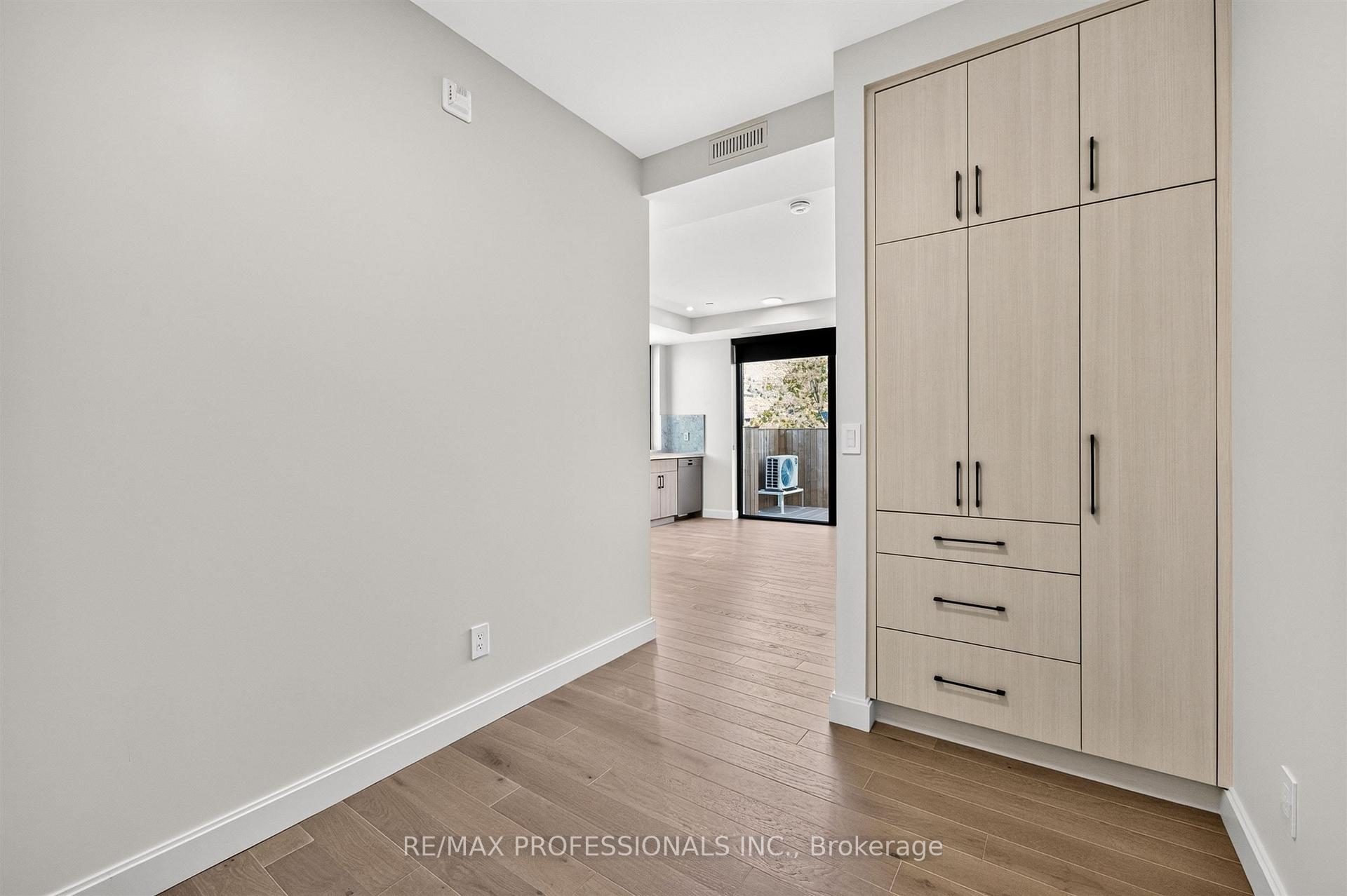 Photo 12 of Unit 201, 393 Perth Avenue, Toronto, Dovercourt-Wallace Emerson-Junction — HOMEH