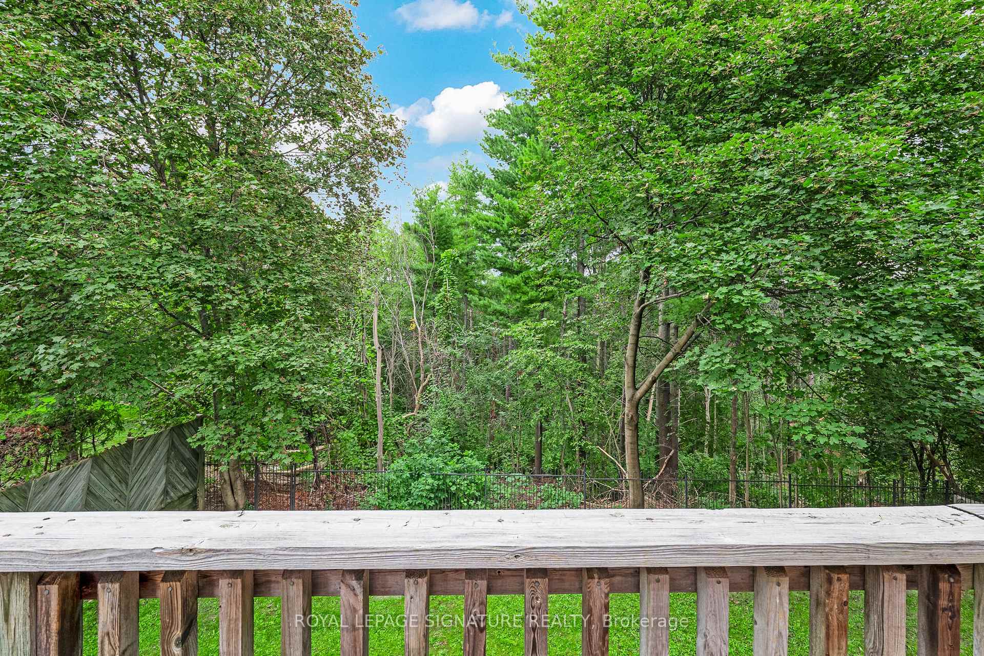 Photo 16 of 88 Garnier Court, North York, Bayview Woods-Steeles — HOMEH