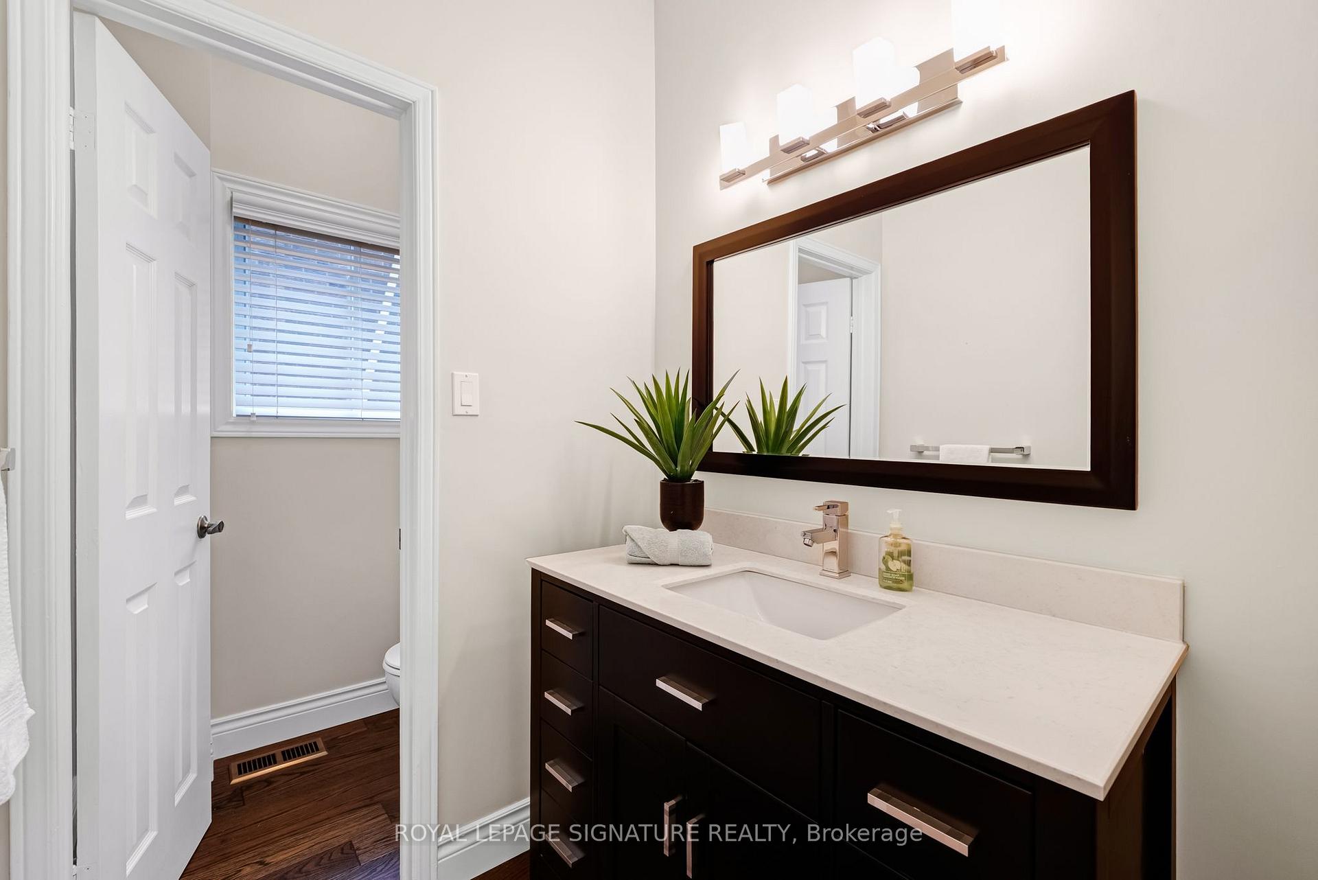 Photo 20 of 88 Garnier Court, North York, Bayview Woods-Steeles — HOMEH