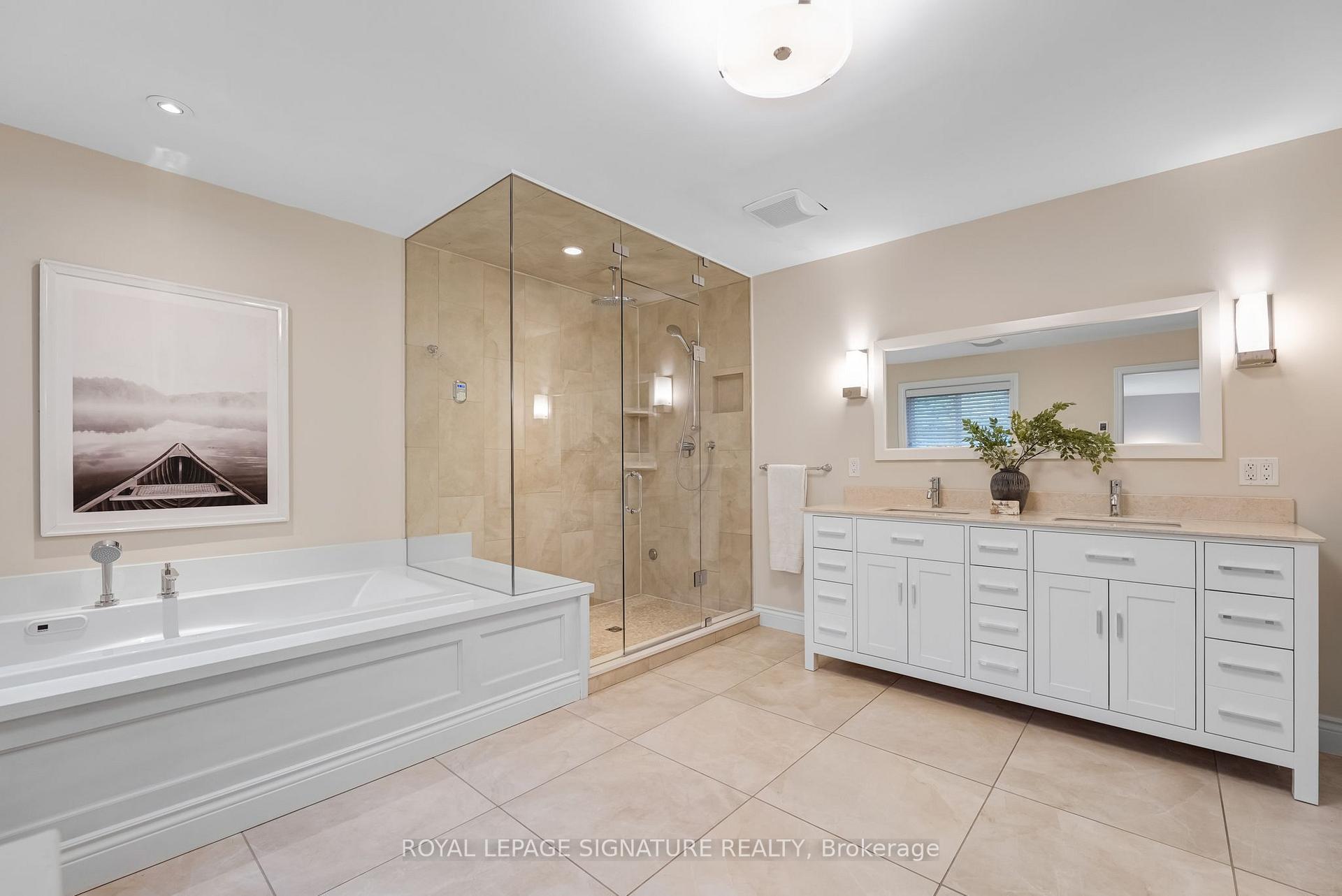 Photo 27 of 88 Garnier Court, North York, Bayview Woods-Steeles — HOMEH