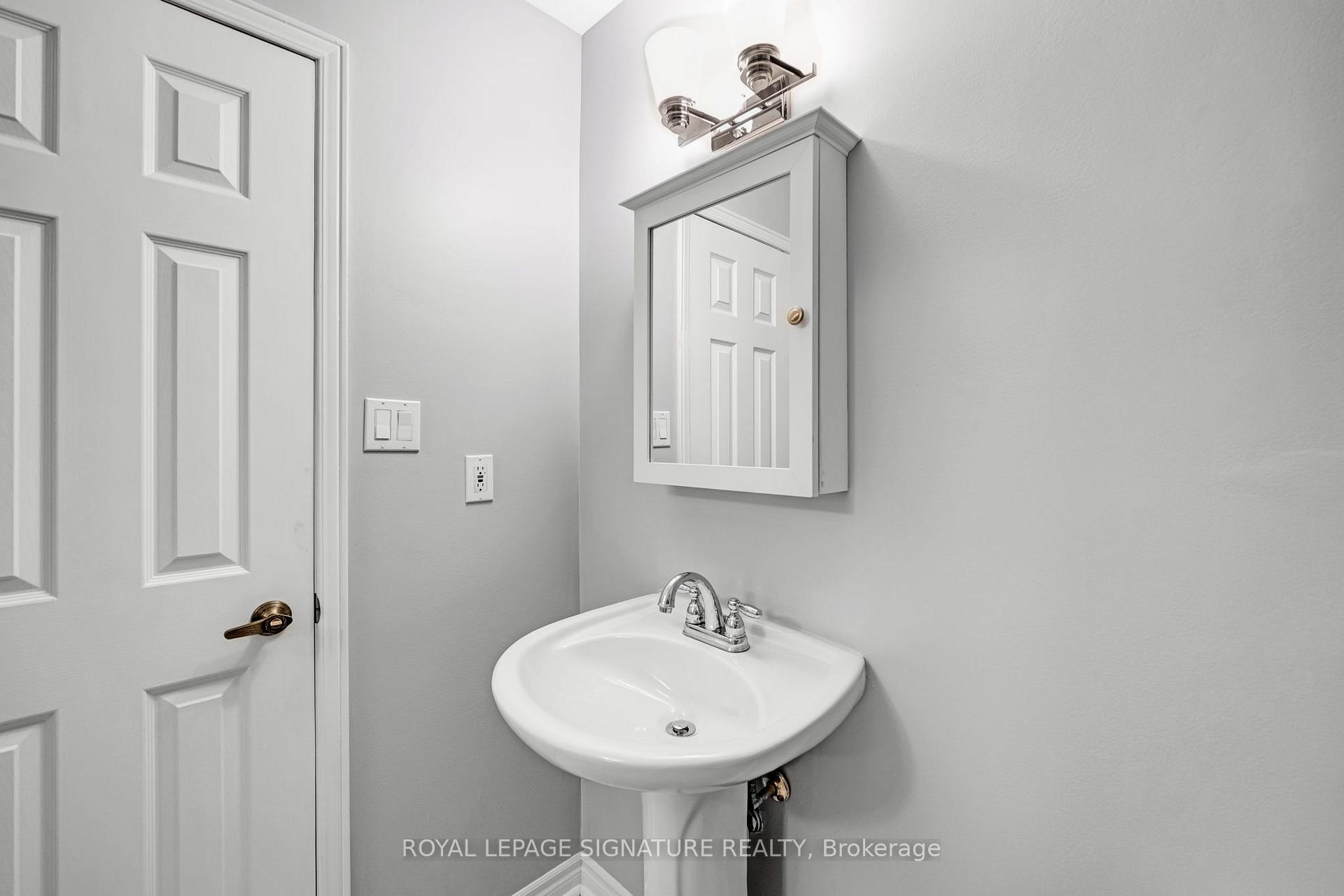Photo 30 of 88 Garnier Court, North York, Bayview Woods-Steeles — HOMEH