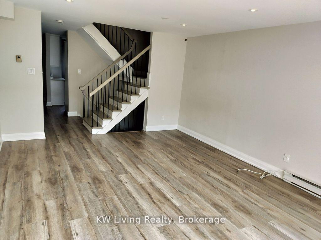 Photo 4 of Unit 18, 81 Irwin Road, Etobicoke, Elms-Old Rexdale — HOMEH