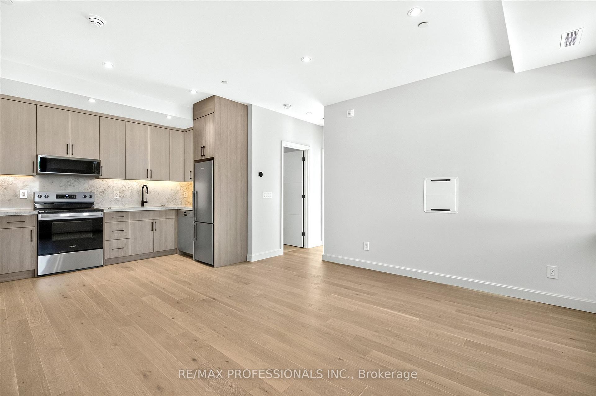 Photo 8 of Unit 202, 393 Perth Avenue, Toronto, Dovercourt-Wallace Emerson-Junction — HOMEH