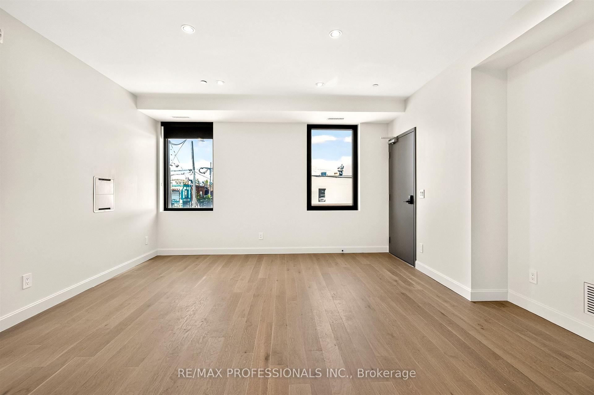 Photo 10 of Unit 202, 393 Perth Avenue, Toronto, Dovercourt-Wallace Emerson-Junction — HOMEH