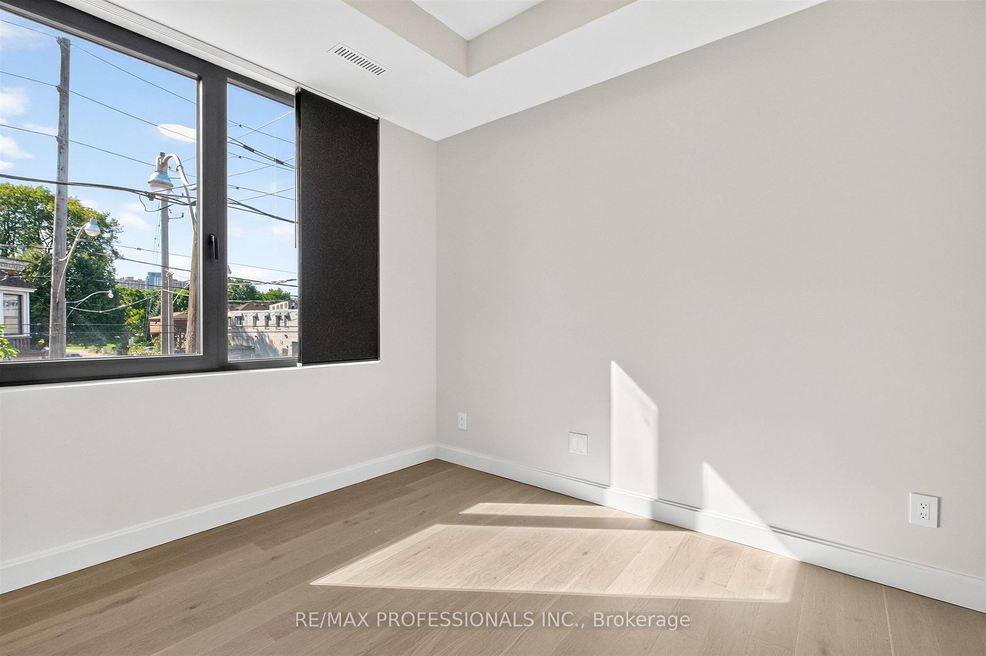 Photo 11 of Unit 202, 393 Perth Avenue, Toronto, Dovercourt-Wallace Emerson-Junction — HOMEH