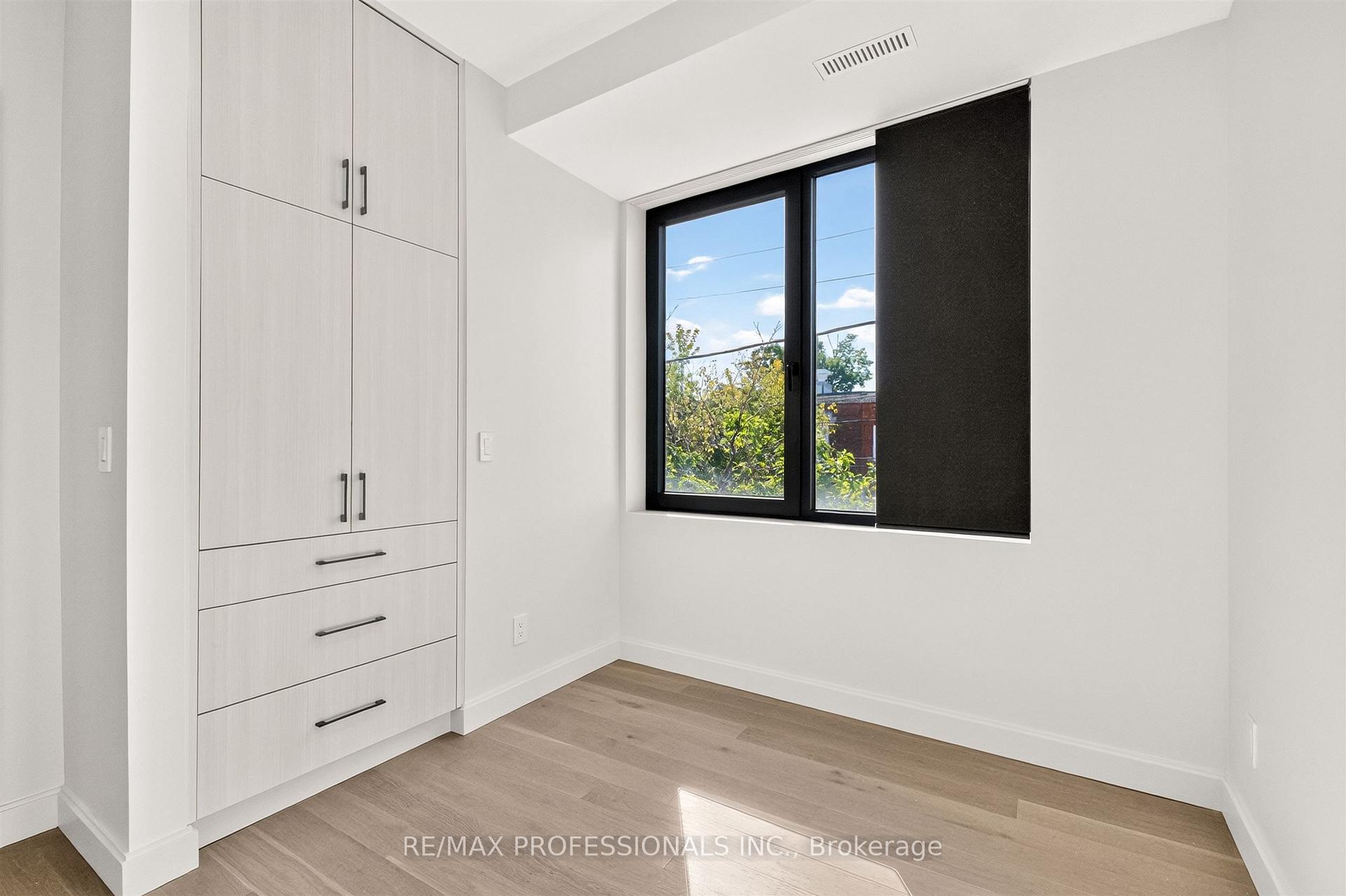 Photo 12 of Unit 202, 393 Perth Avenue, Toronto, Dovercourt-Wallace Emerson-Junction — HOMEH