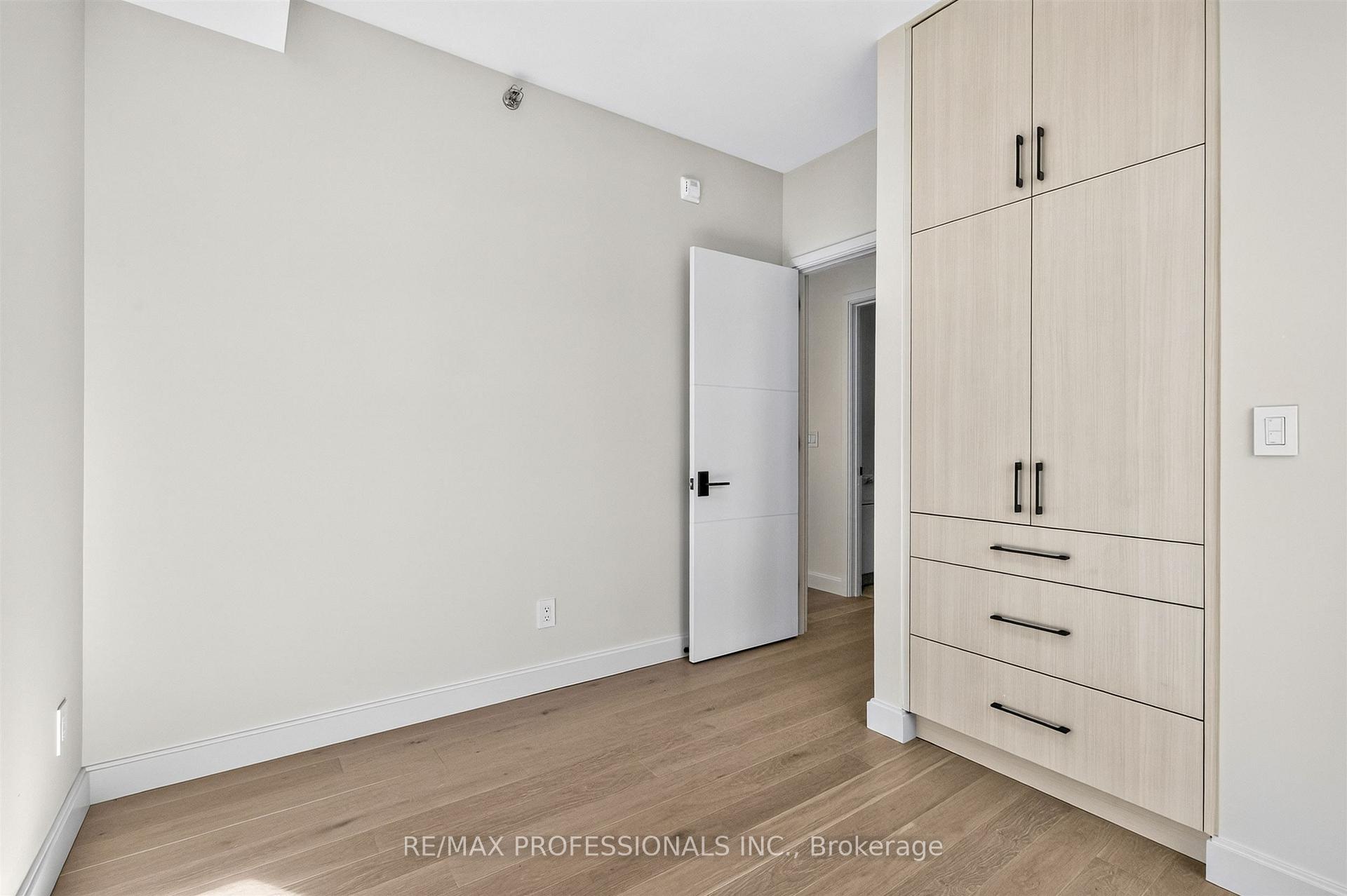 Photo 13 of Unit 202, 393 Perth Avenue, Toronto, Dovercourt-Wallace Emerson-Junction — HOMEH
