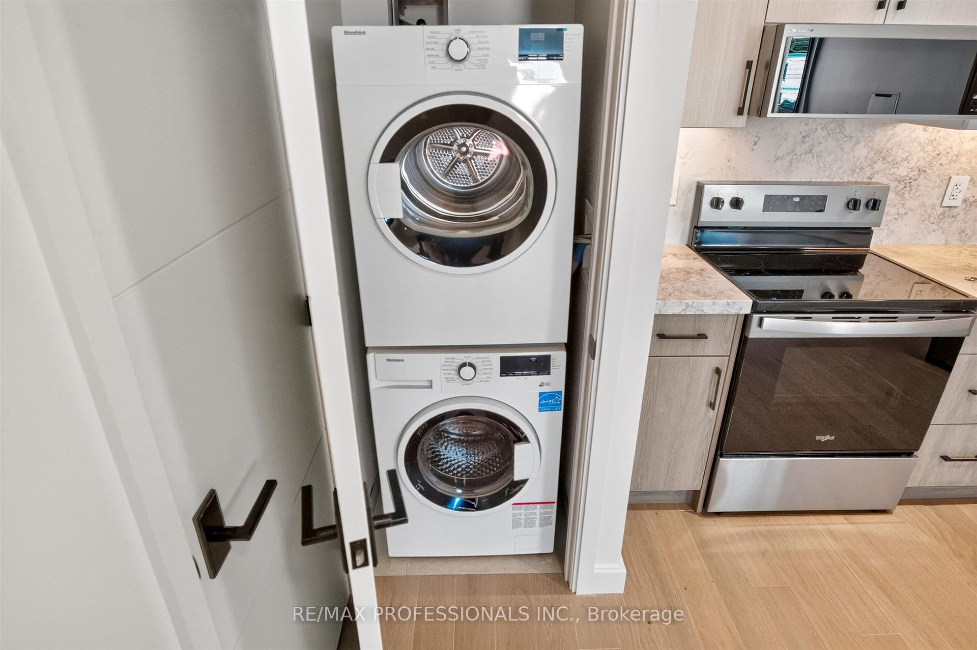 Photo 16 of Unit 202, 393 Perth Avenue, Toronto, Dovercourt-Wallace Emerson-Junction — HOMEH