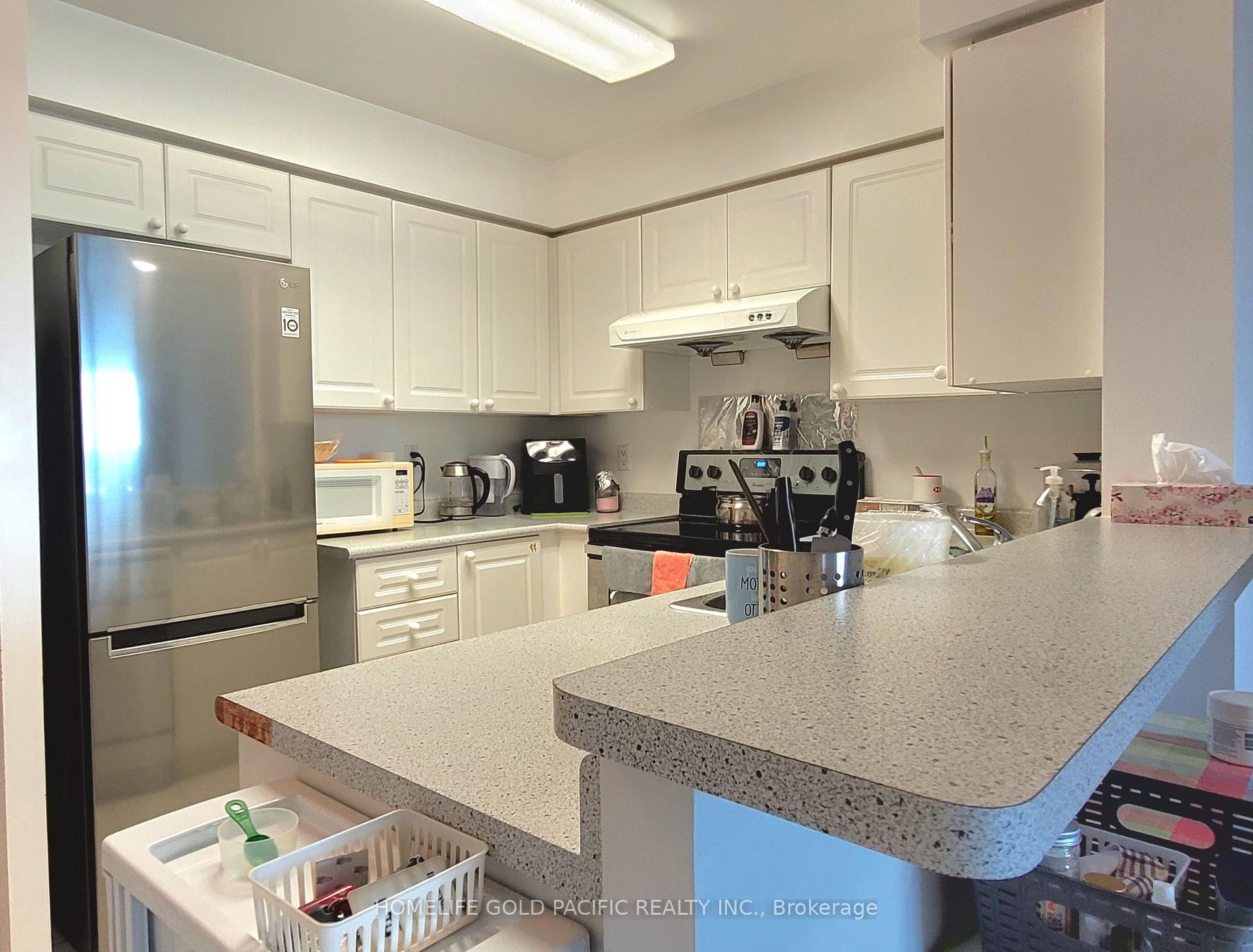 Photo 7 of Unit 1012, 233 Beecroft Road, North York, Willowdale West — HOMEH