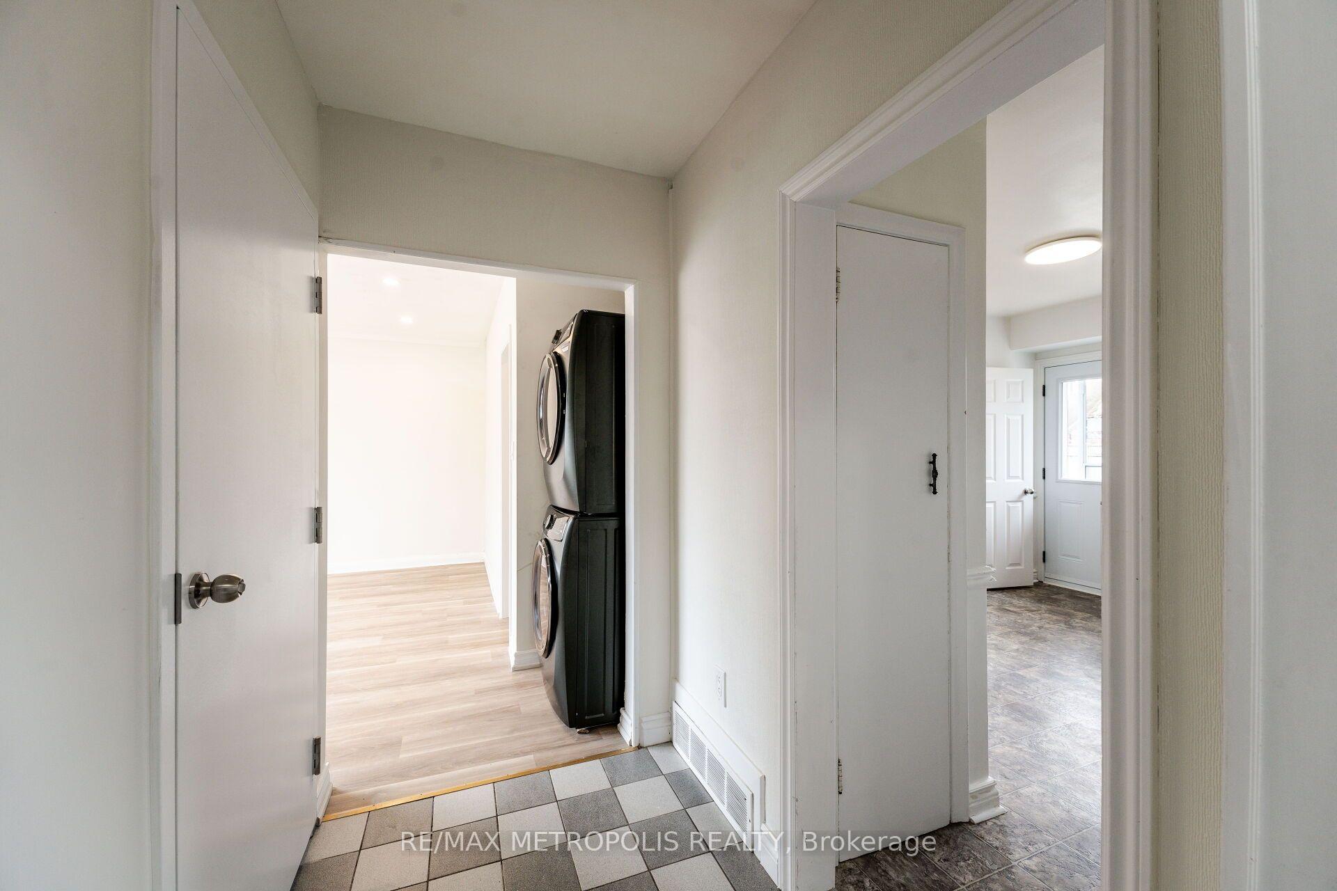 Photo 10 of 20 Perivale Crescent, Scarborough, Bendale — HOMEH
