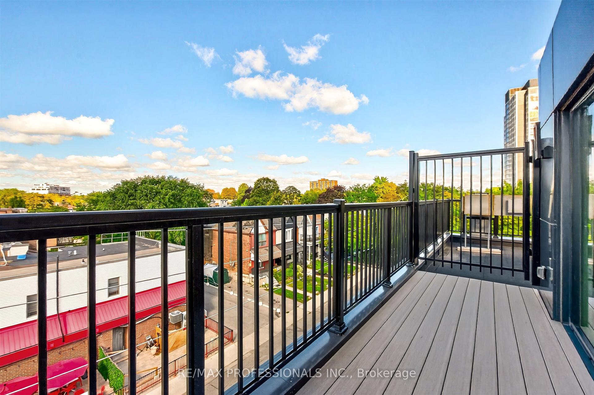 Photo 28 of Unit 301, 393 Perth Avenue, Toronto, Dovercourt-Wallace Emerson-Junction — HOMEH