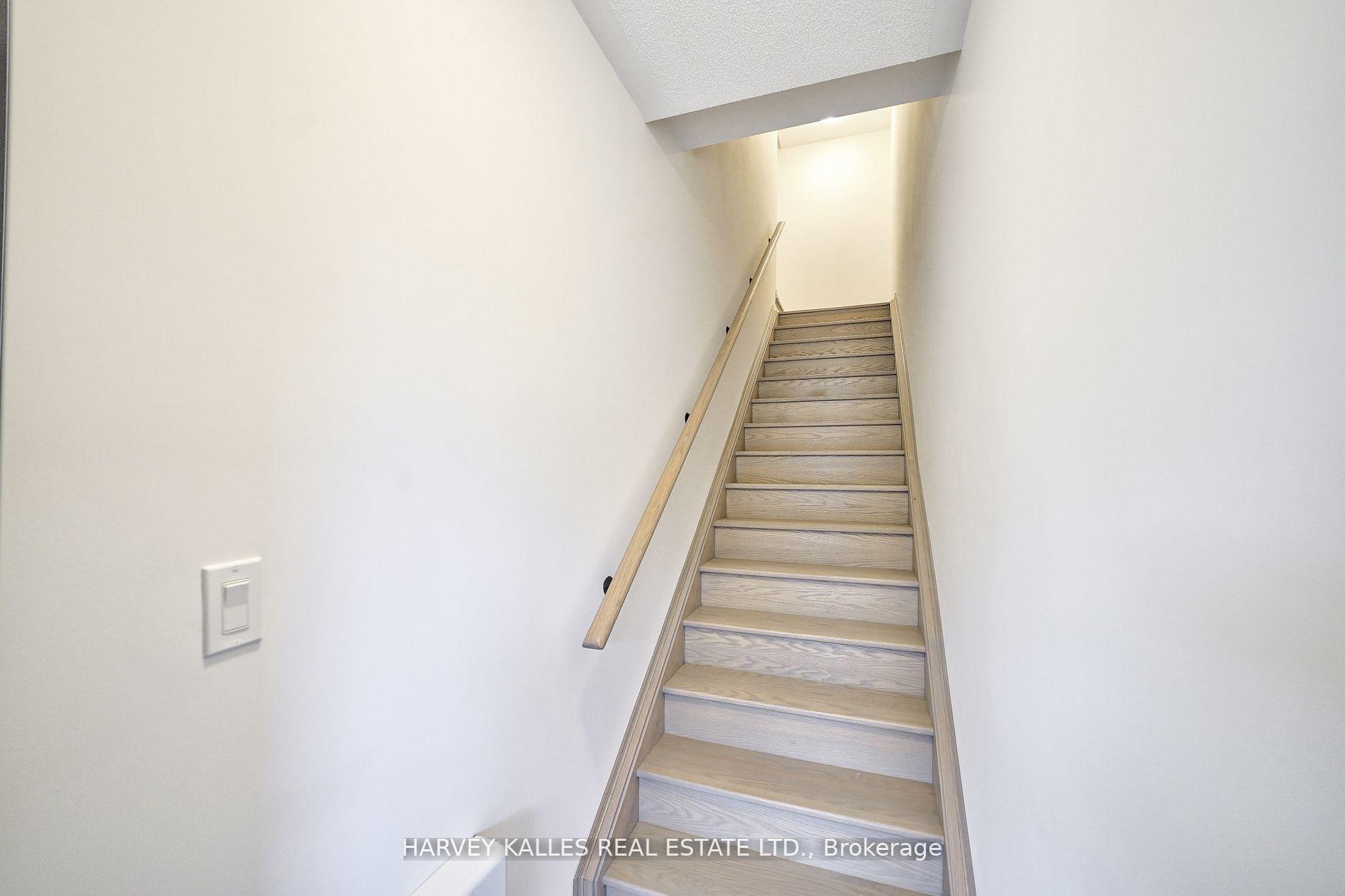 Photo 3 of Unit 21, 17 Lytham Green Circle, Newmarket, Glenway Estates — HOMEH