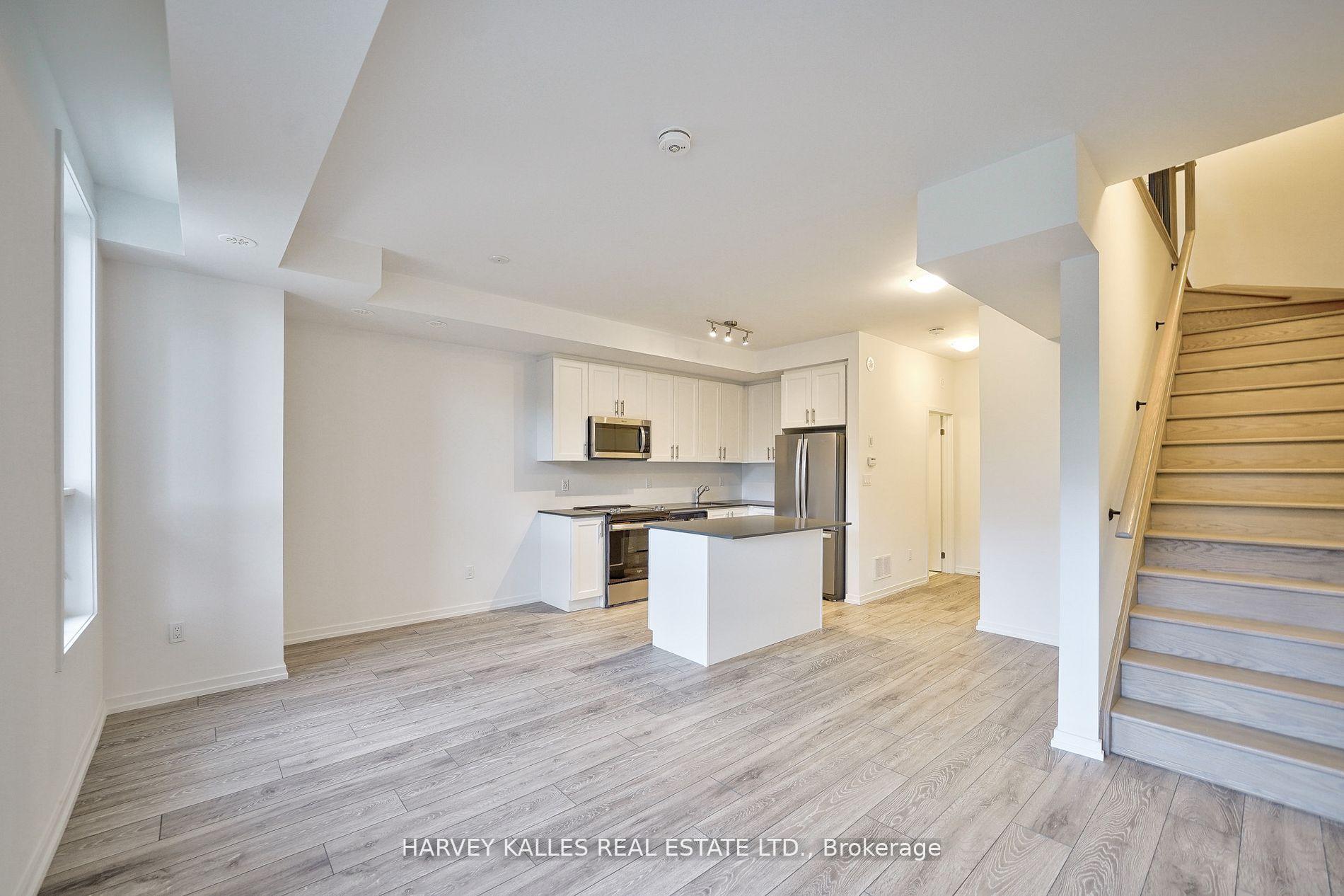 Photo 33 of Unit 21, 17 Lytham Green Circle, Newmarket, Glenway Estates — HOMEH