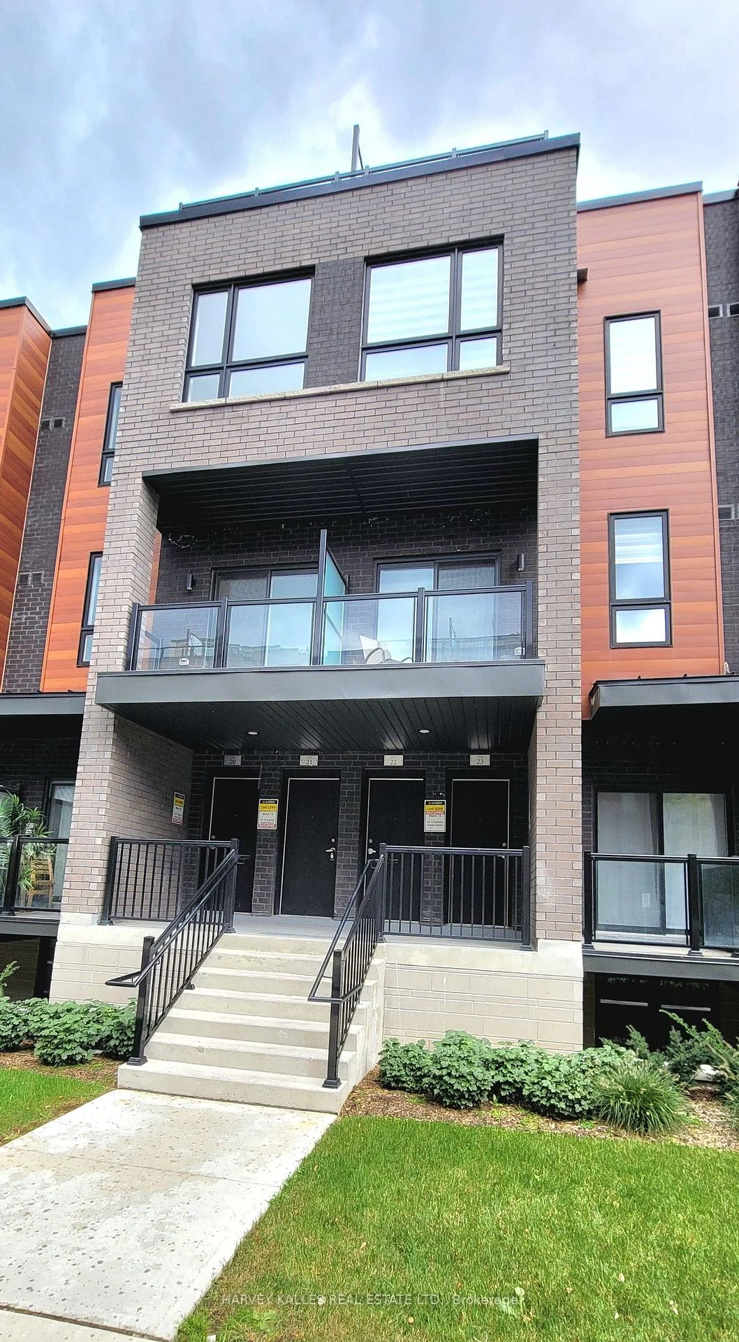 Photo of Unit 21, 17 Lytham Green Circle