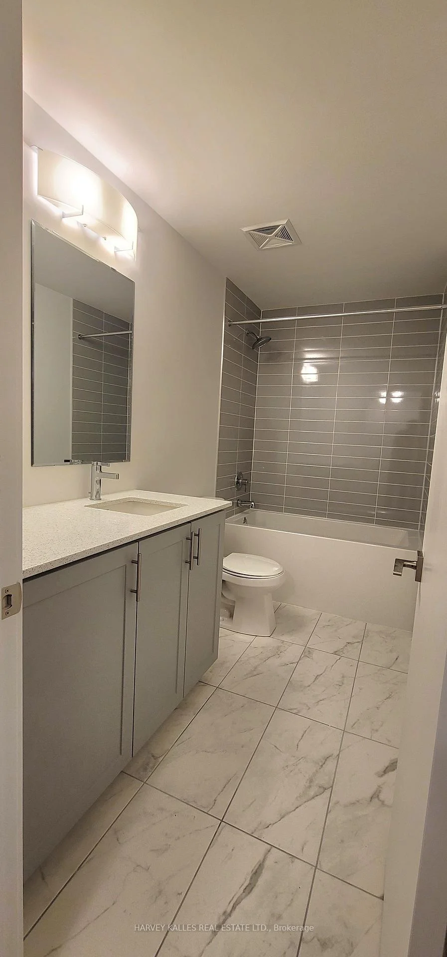 Photo 17 of Unit 21, 17 Lytham Green Circle, Newmarket, Glenway Estates — HOMEH