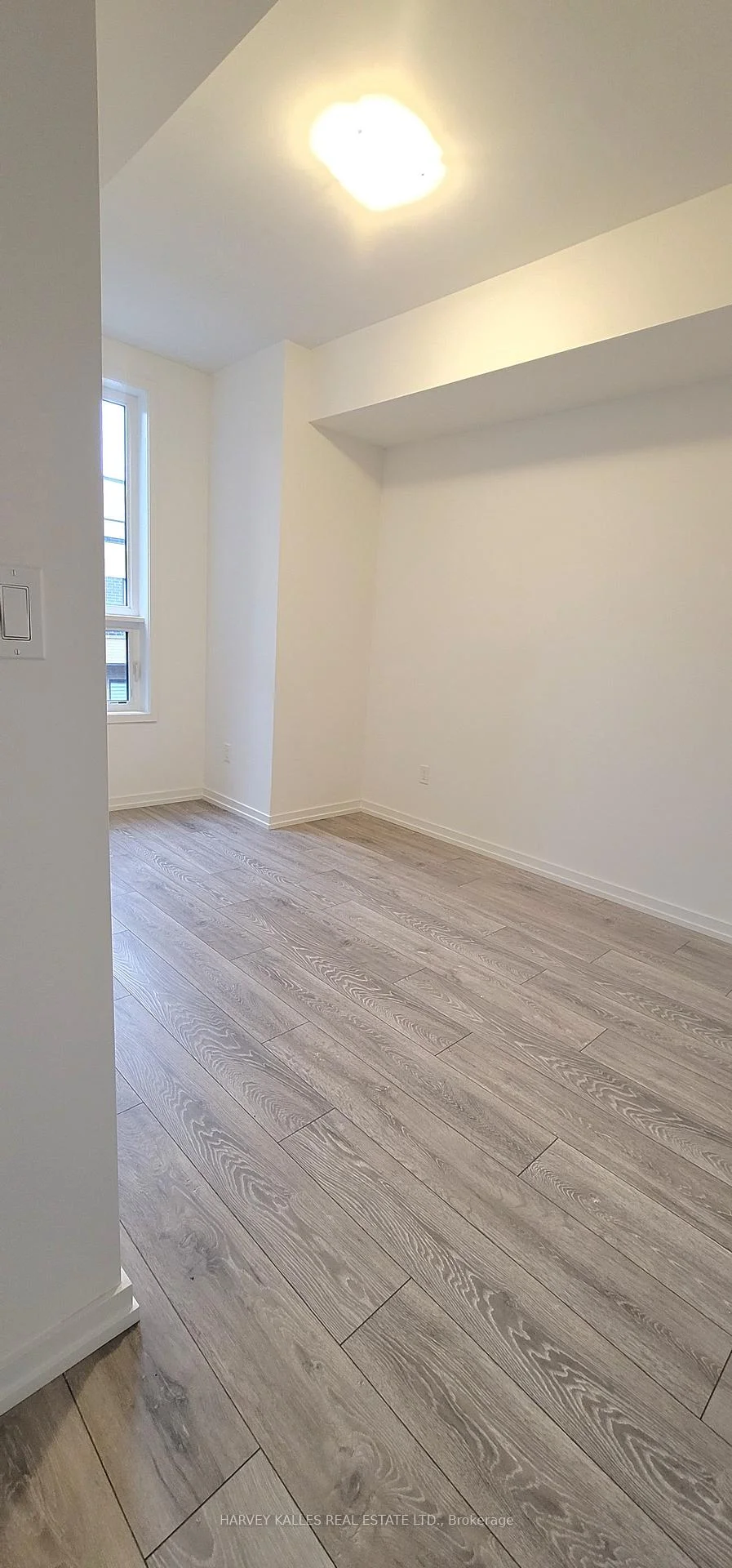 Photo 13 of Unit 21, 17 Lytham Green Circle, Newmarket, Glenway Estates — HOMEH