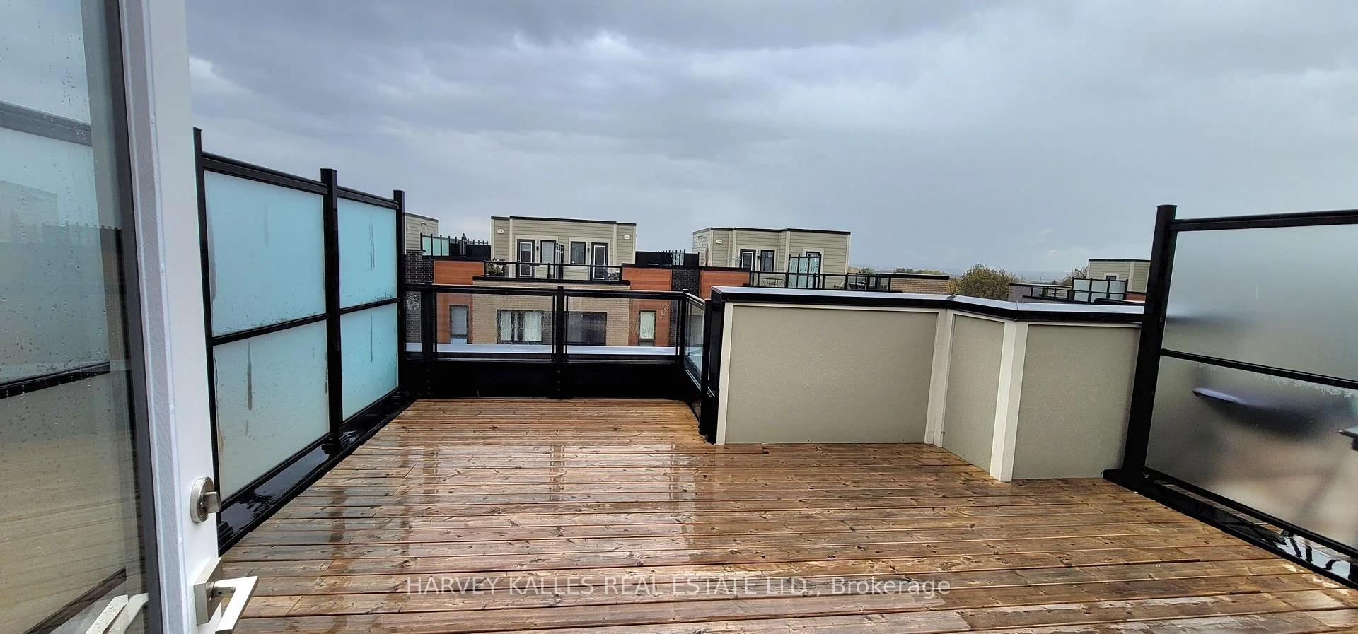 Photo 27 of Unit 21, 17 Lytham Green Circle, Newmarket, Glenway Estates — HOMEH