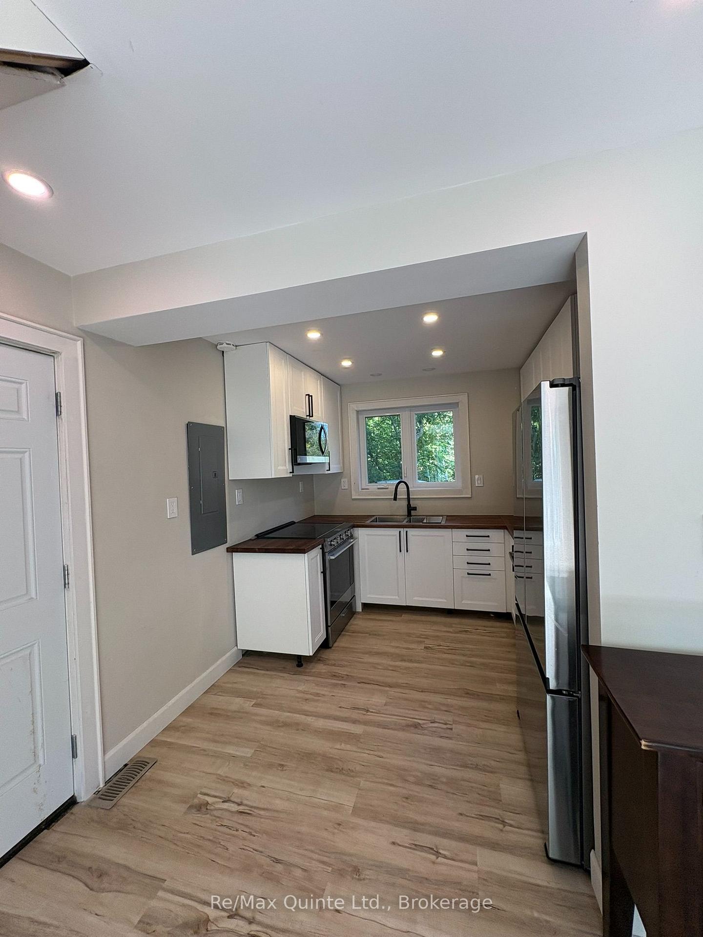 Photo 8 of 3870 Hideaway Lane, Frontenac, Frontenac South — HOMEH